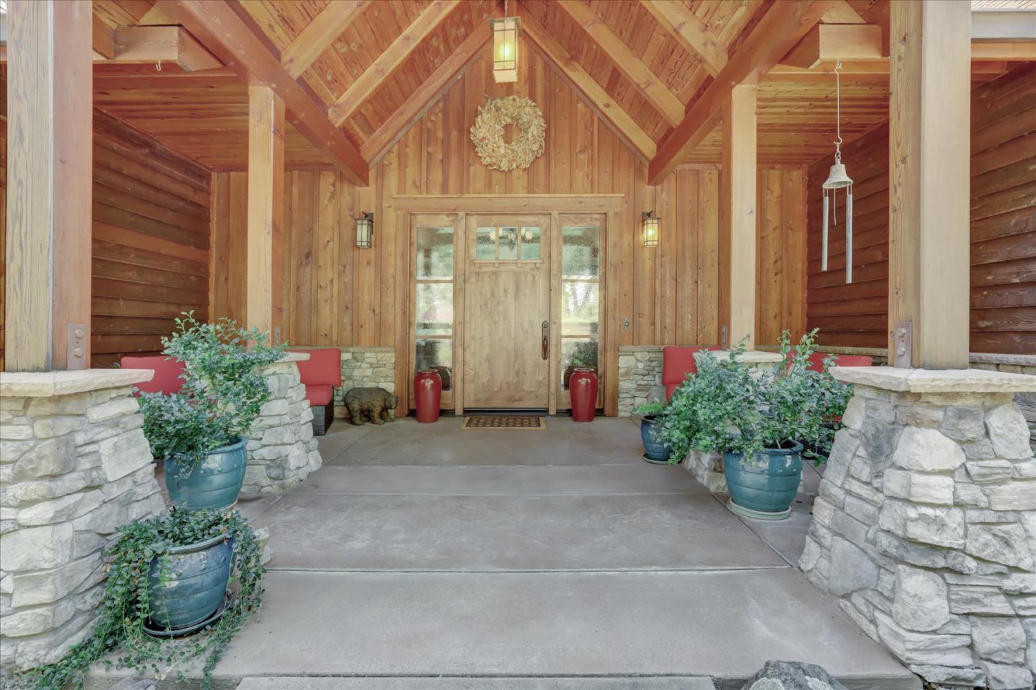 14055 Mount Auburn Circle