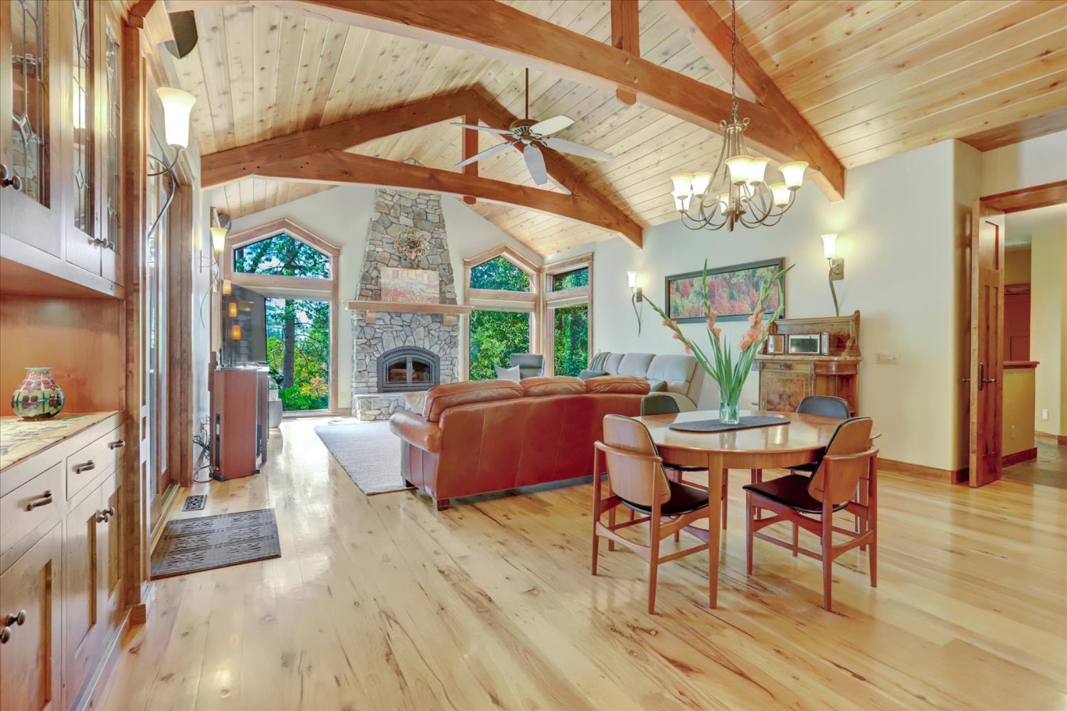 14055 Mount Auburn Circle