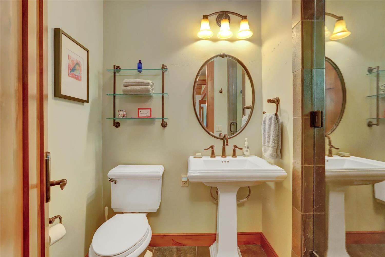 14055 Mount Auburn Circle