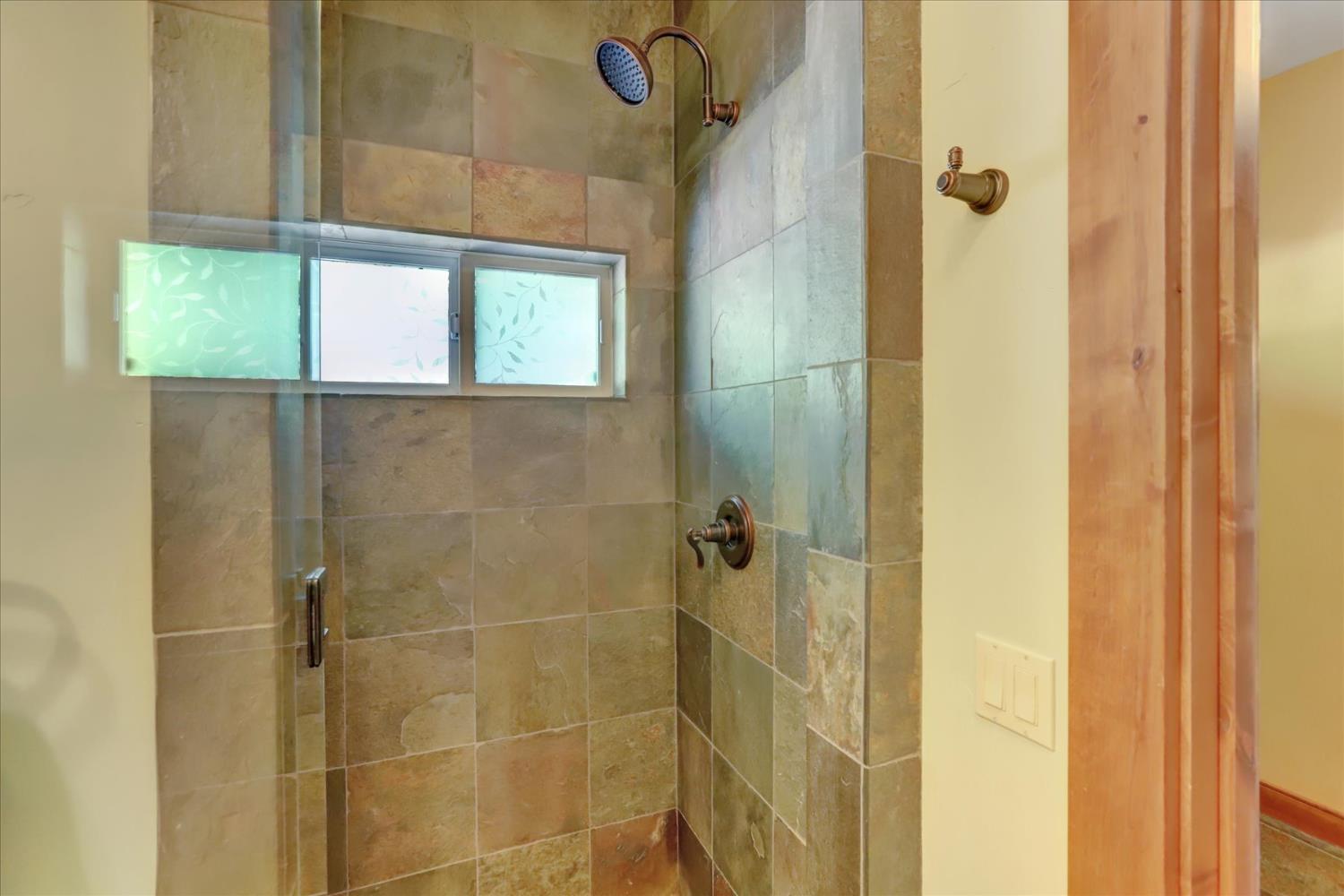 14055 Mount Auburn Circle