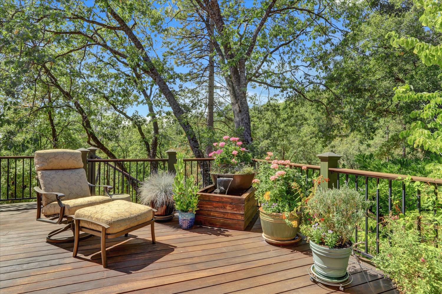 14055 Mount Auburn Circle
