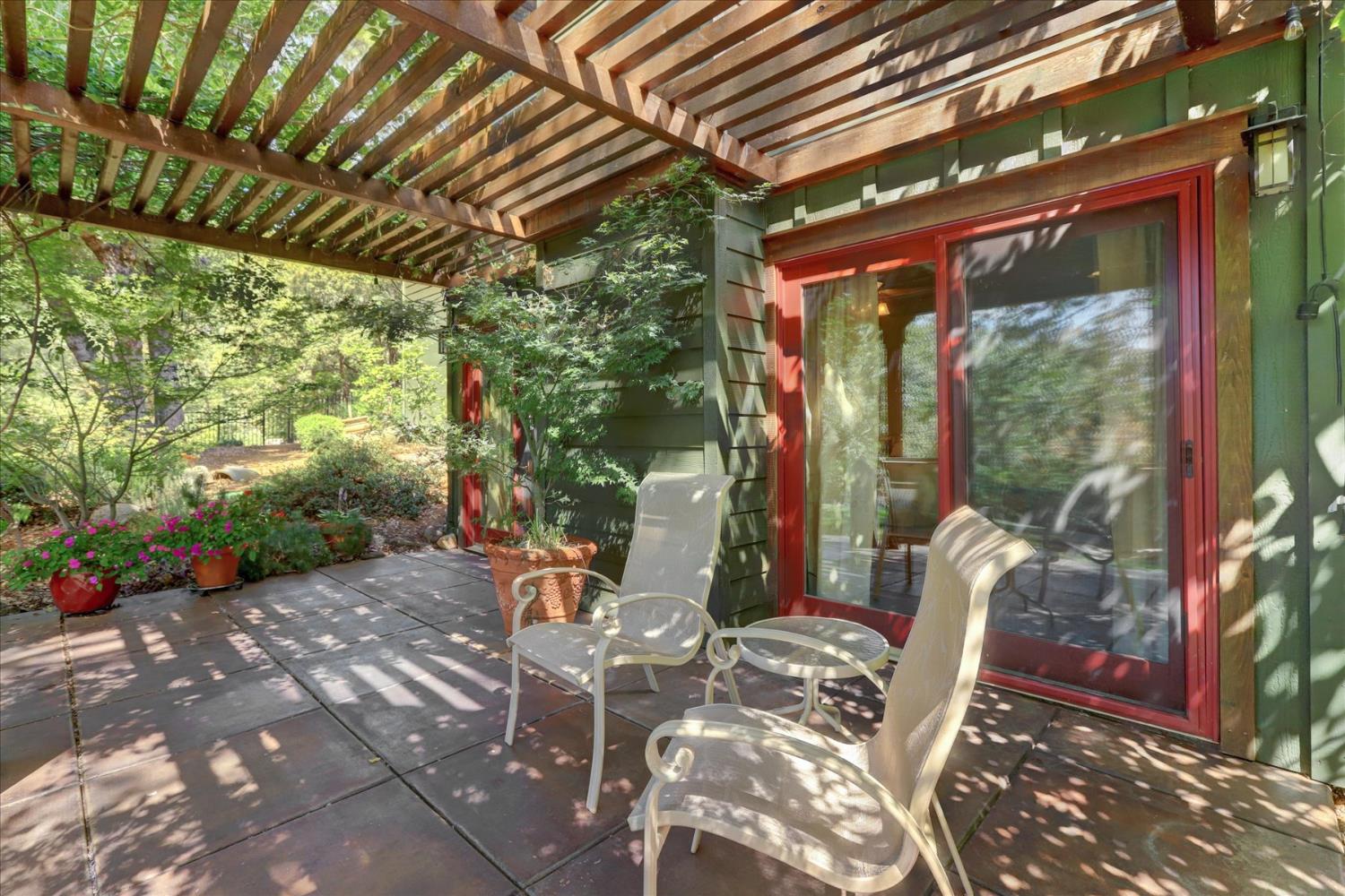 14055 Mount Auburn Circle