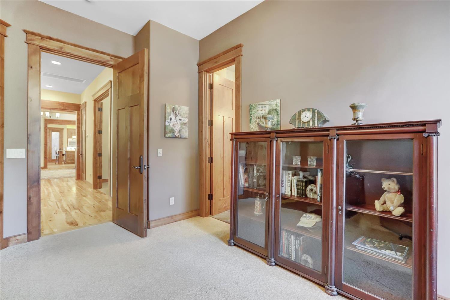 14055 Mount Auburn Circle