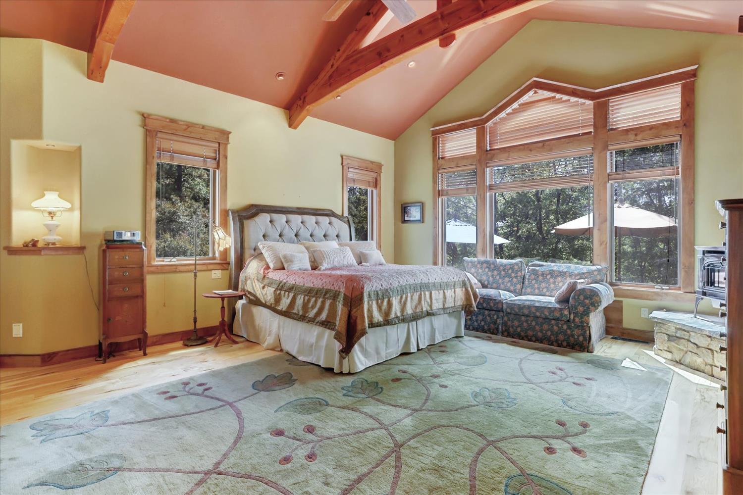 14055 Mount Auburn Circle