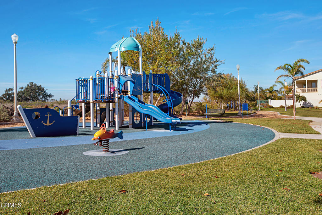 1304 Twin Tides Place