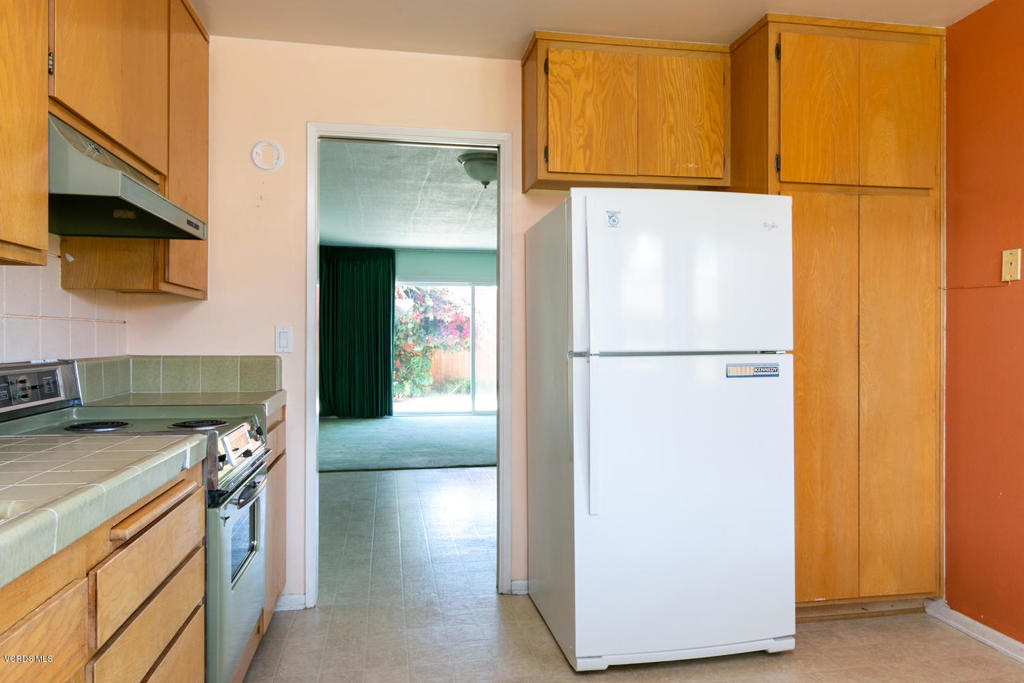 249 E Elfin Green