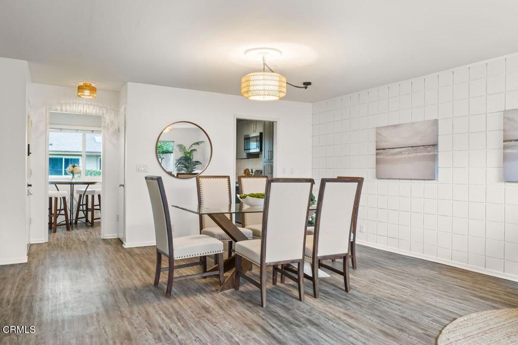 269 E Elfin Green