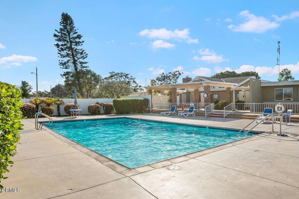 269 E Elfin Green
