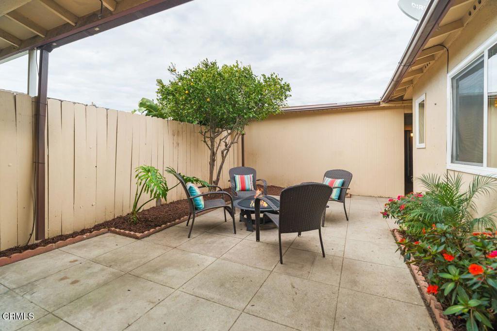 269 E Elfin Green