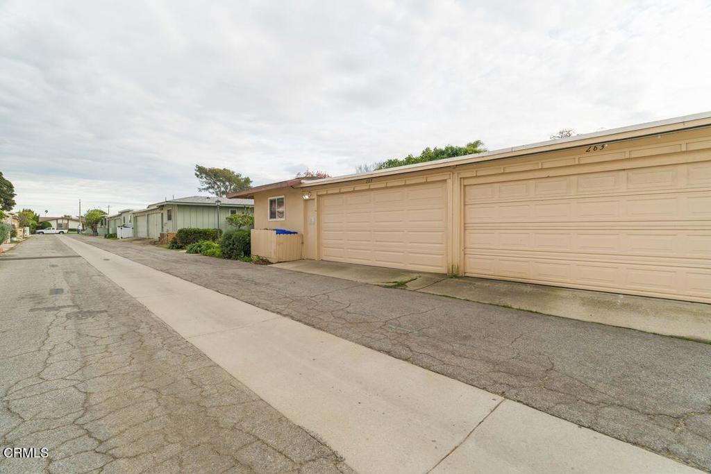 269 E Elfin Green