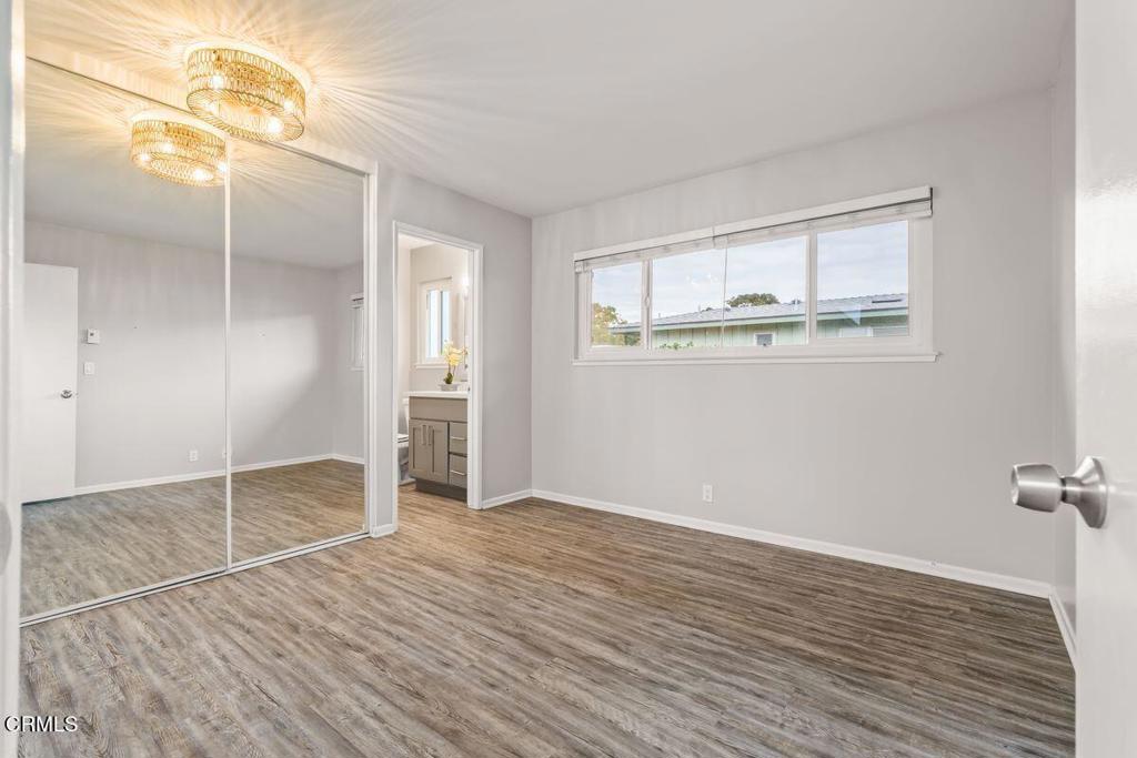 269 E Elfin Green