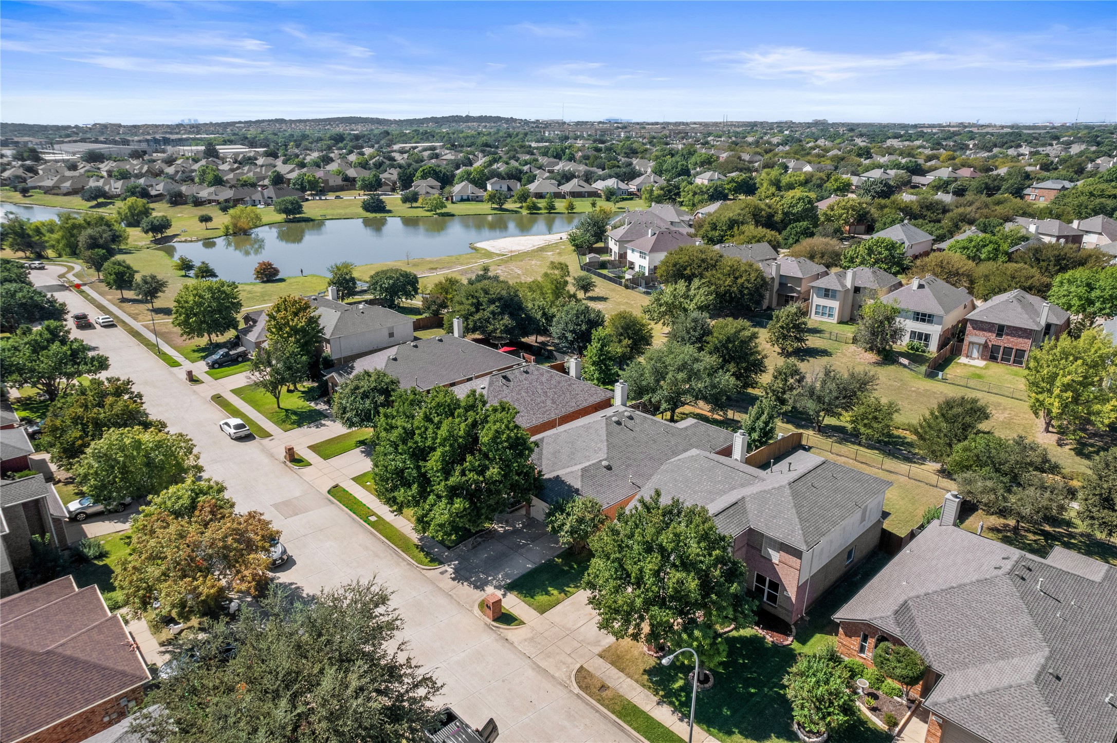 11909 Hickory Circle