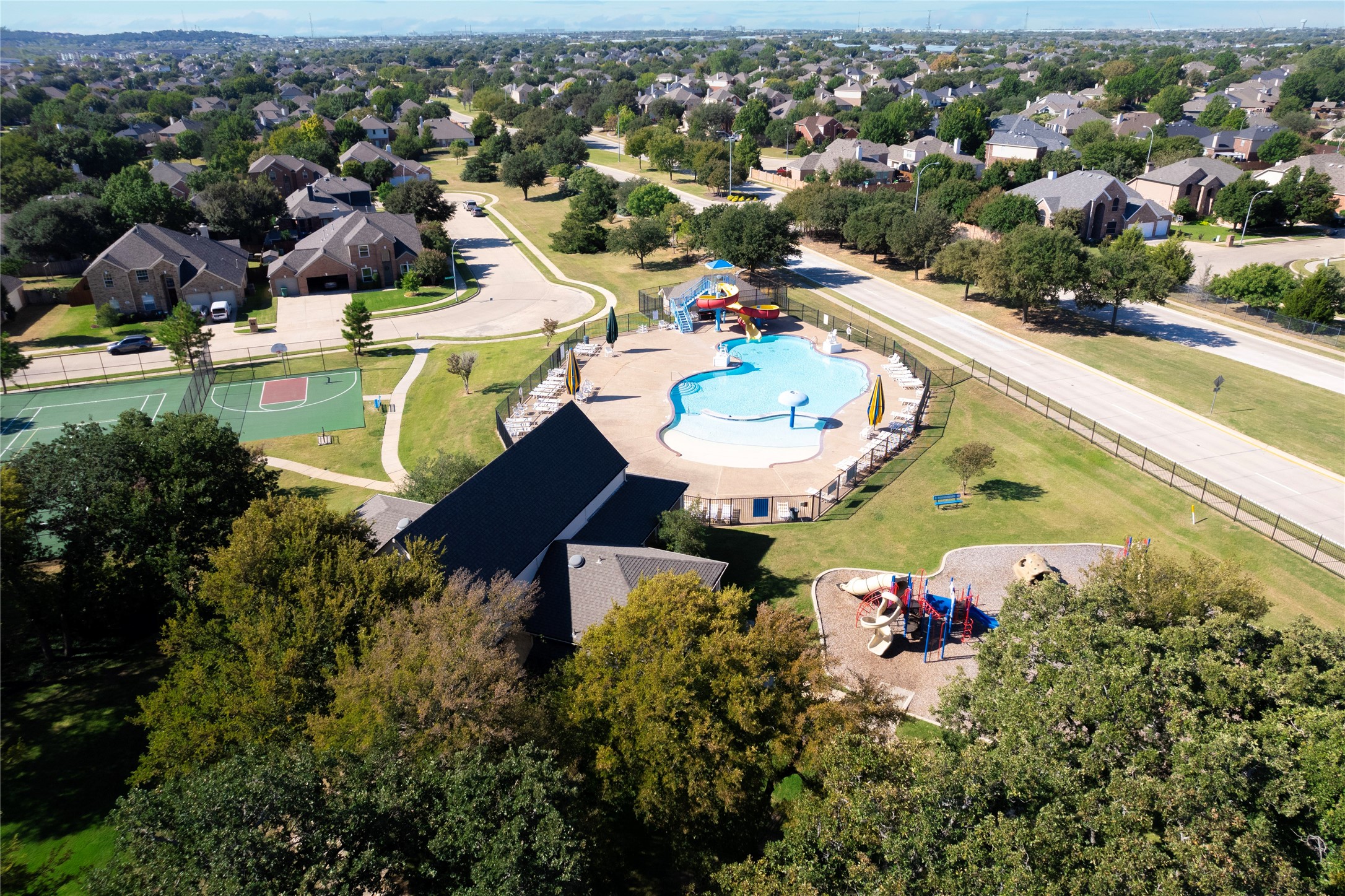 11909 Hickory Circle