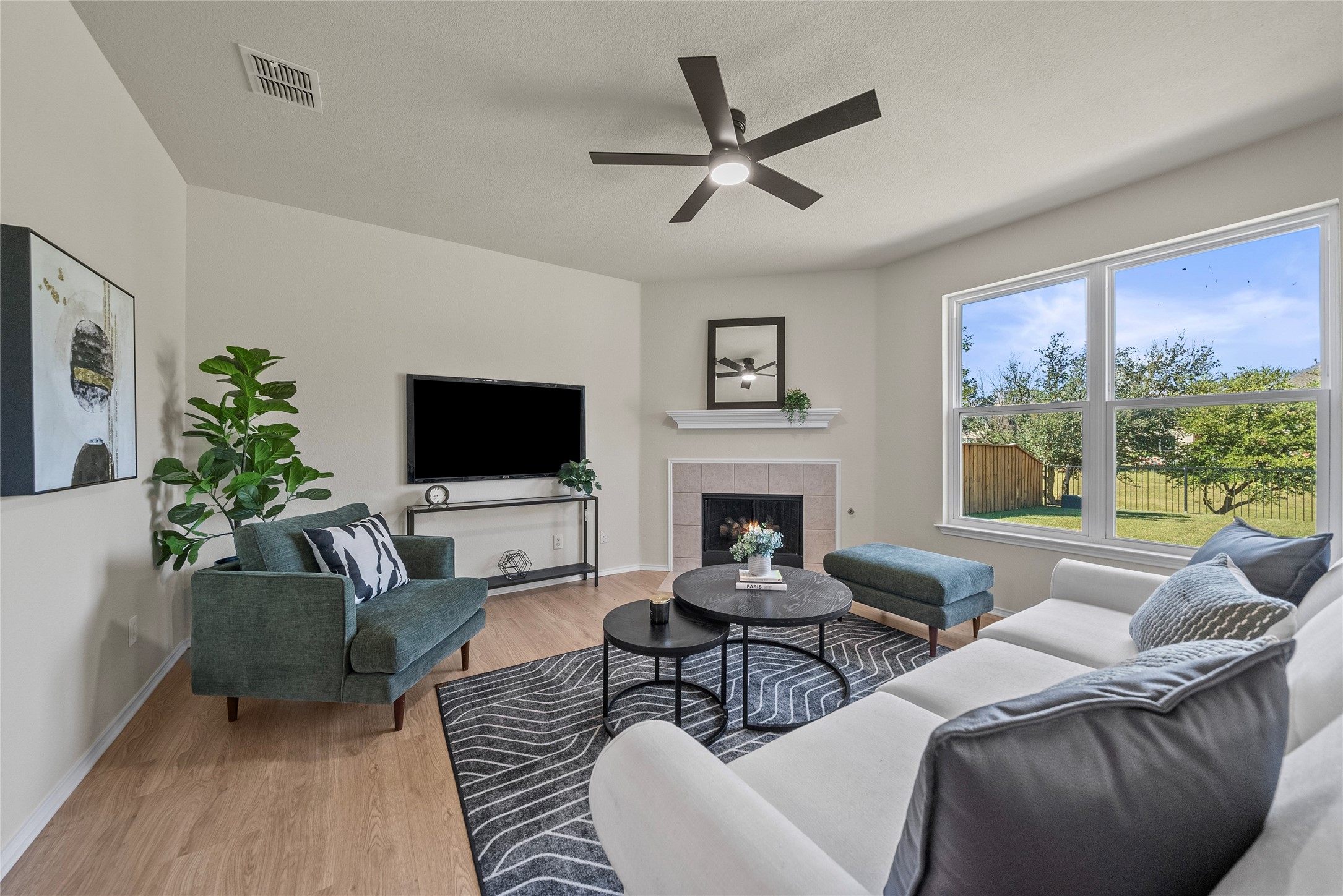 11909 Hickory Circle