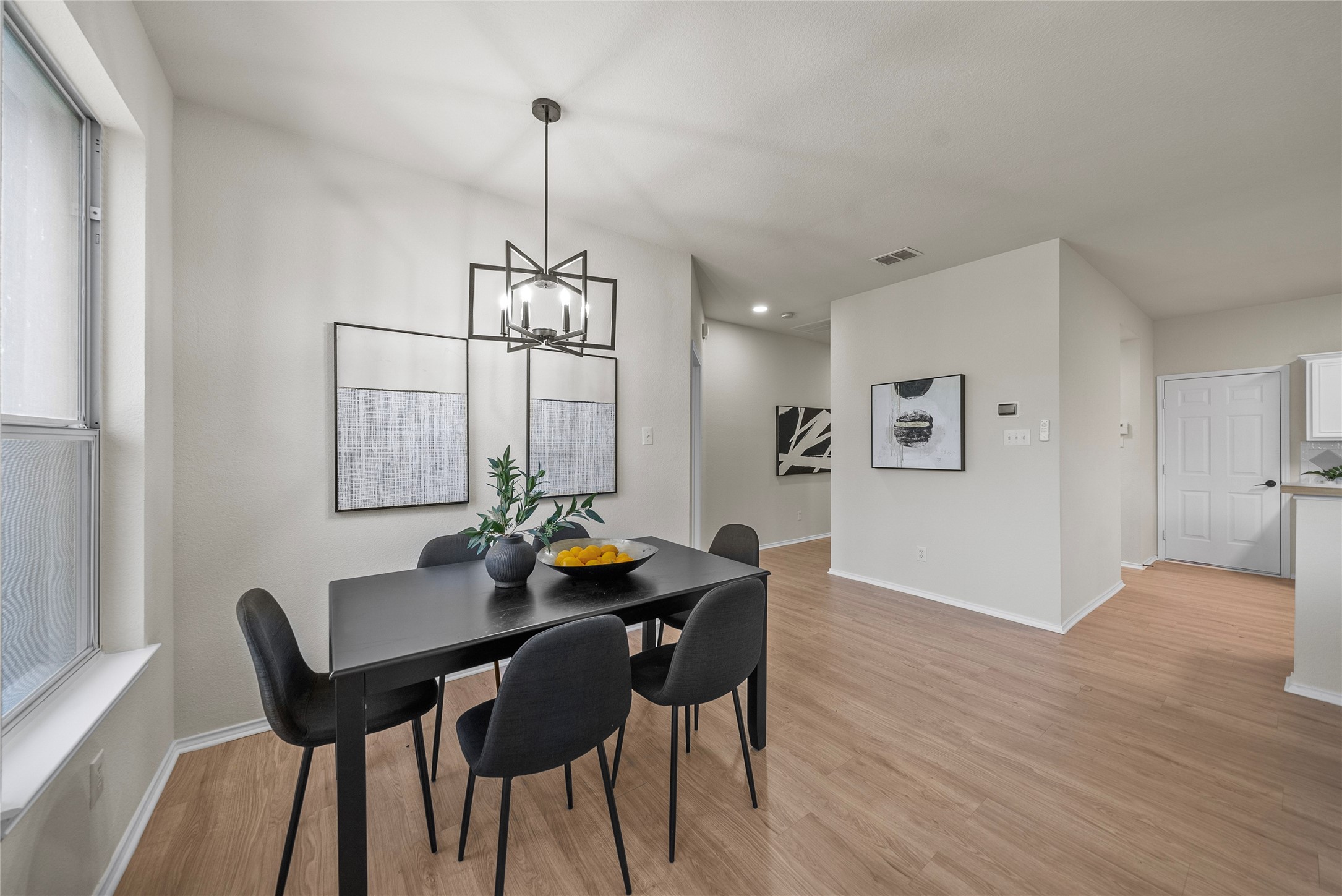 11909 Hickory Circle