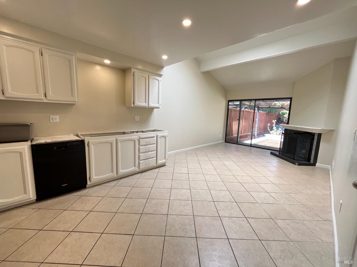 443 San Marin Dr