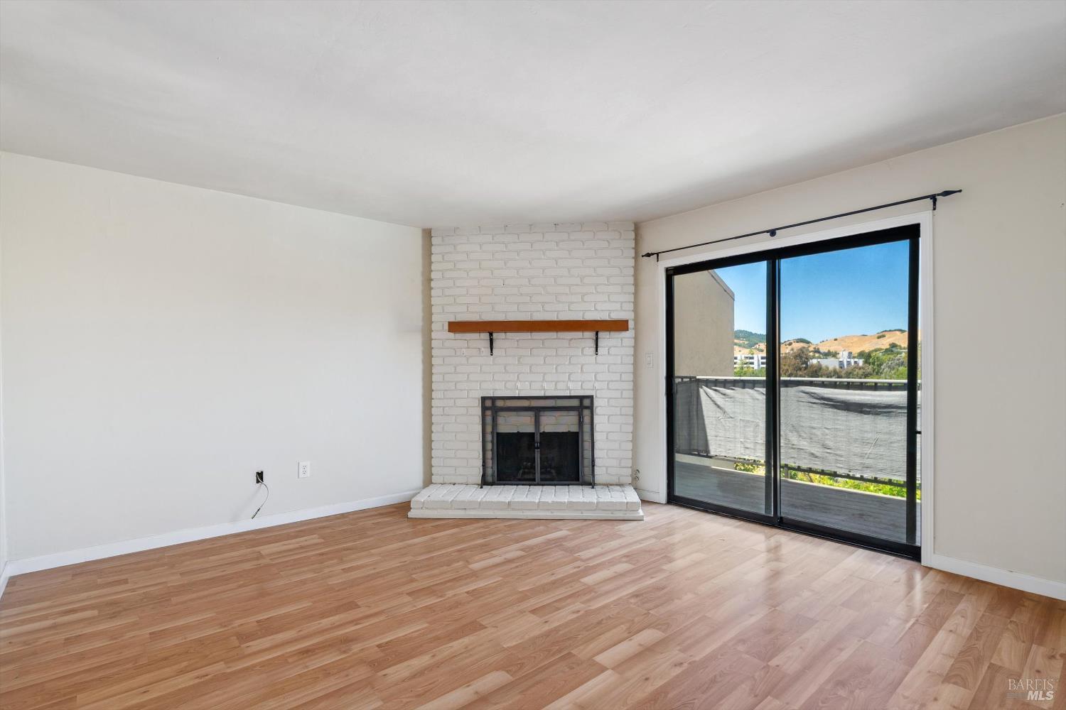 100 Marin Center Drive Unit: #70