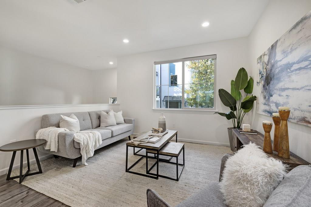 186 William Manly Street 5