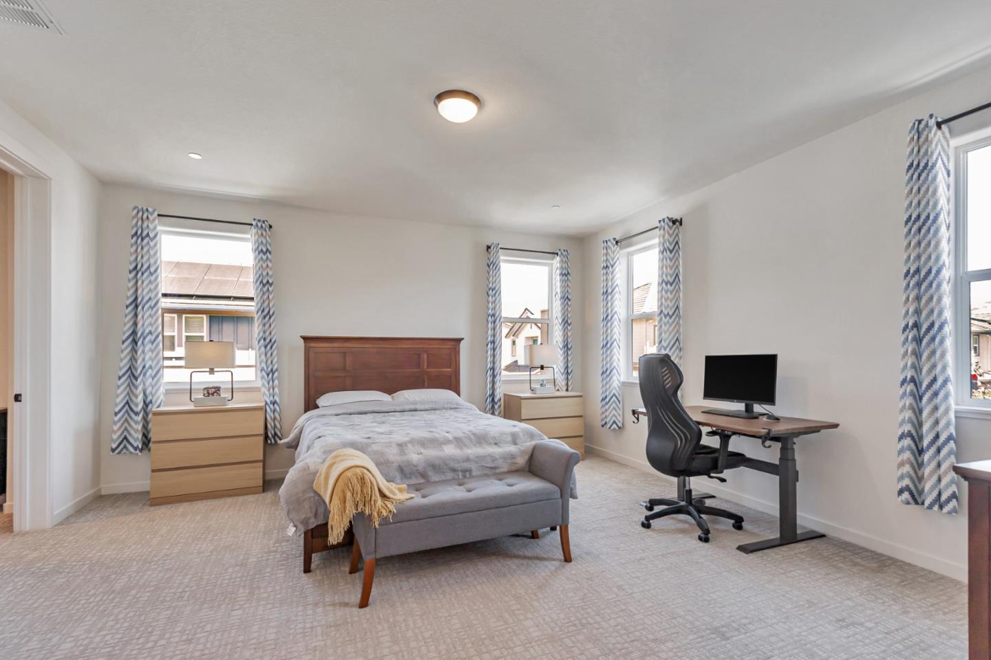 2192 Pastoral Loop