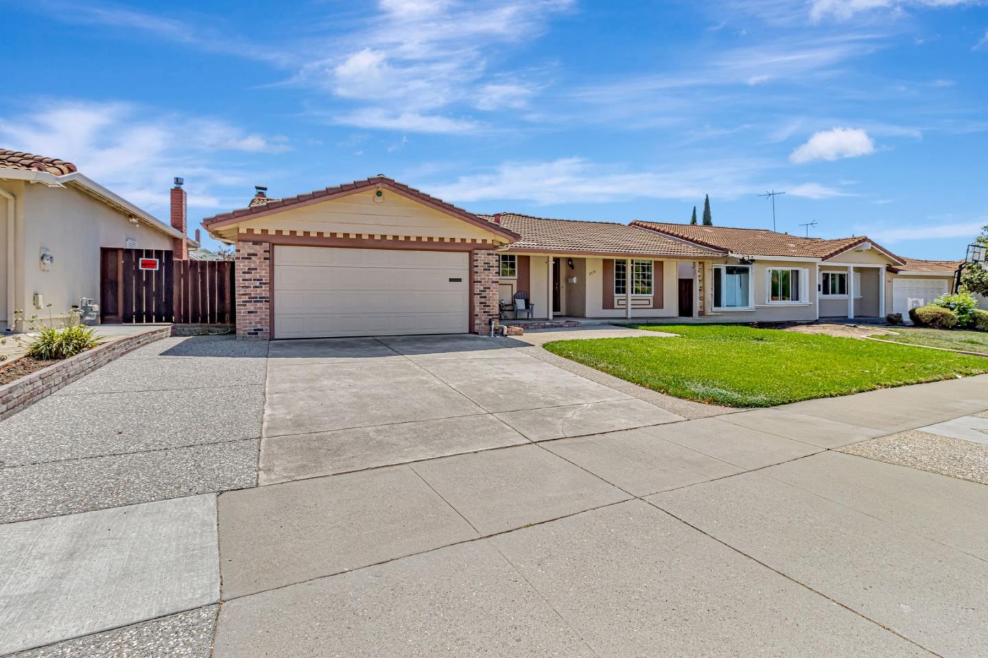 2850 Glen Heather Drive