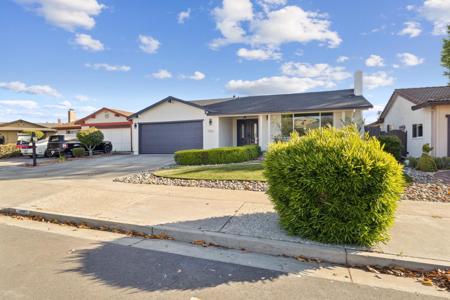 1061 Fairbrook Court