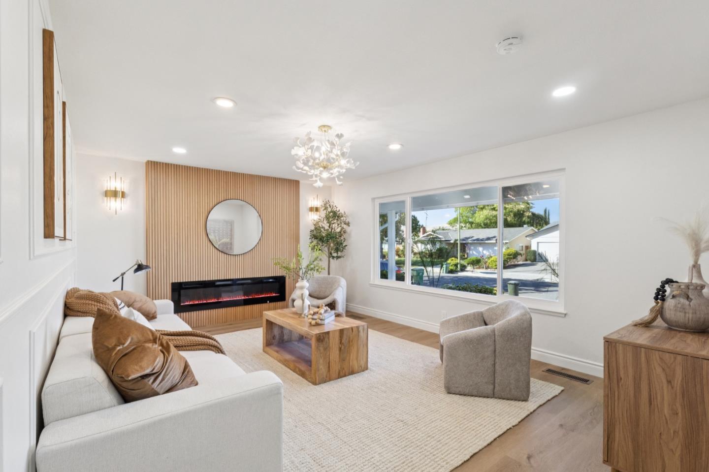 1061 Fairbrook Court