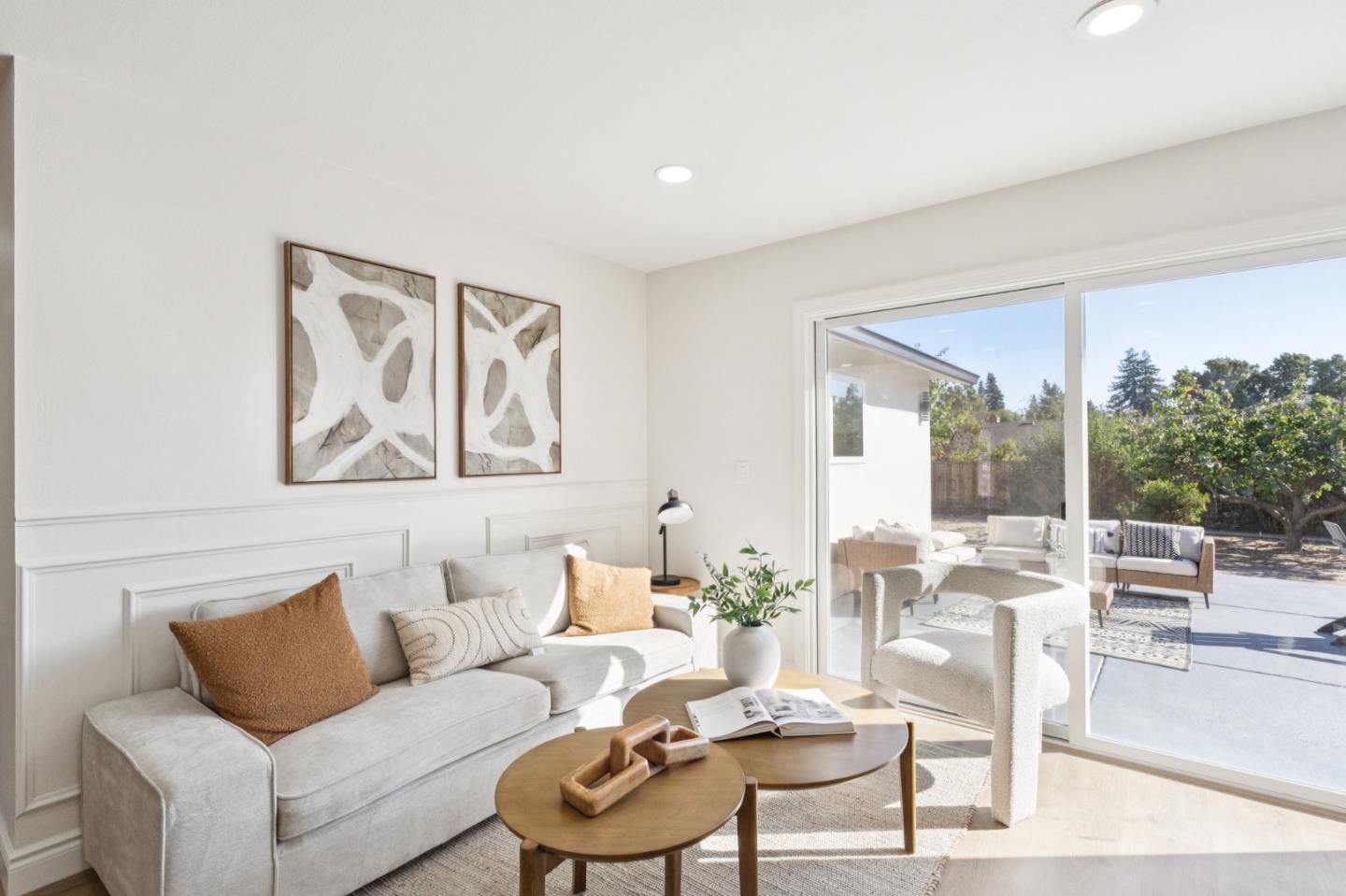 1061 Fairbrook Court