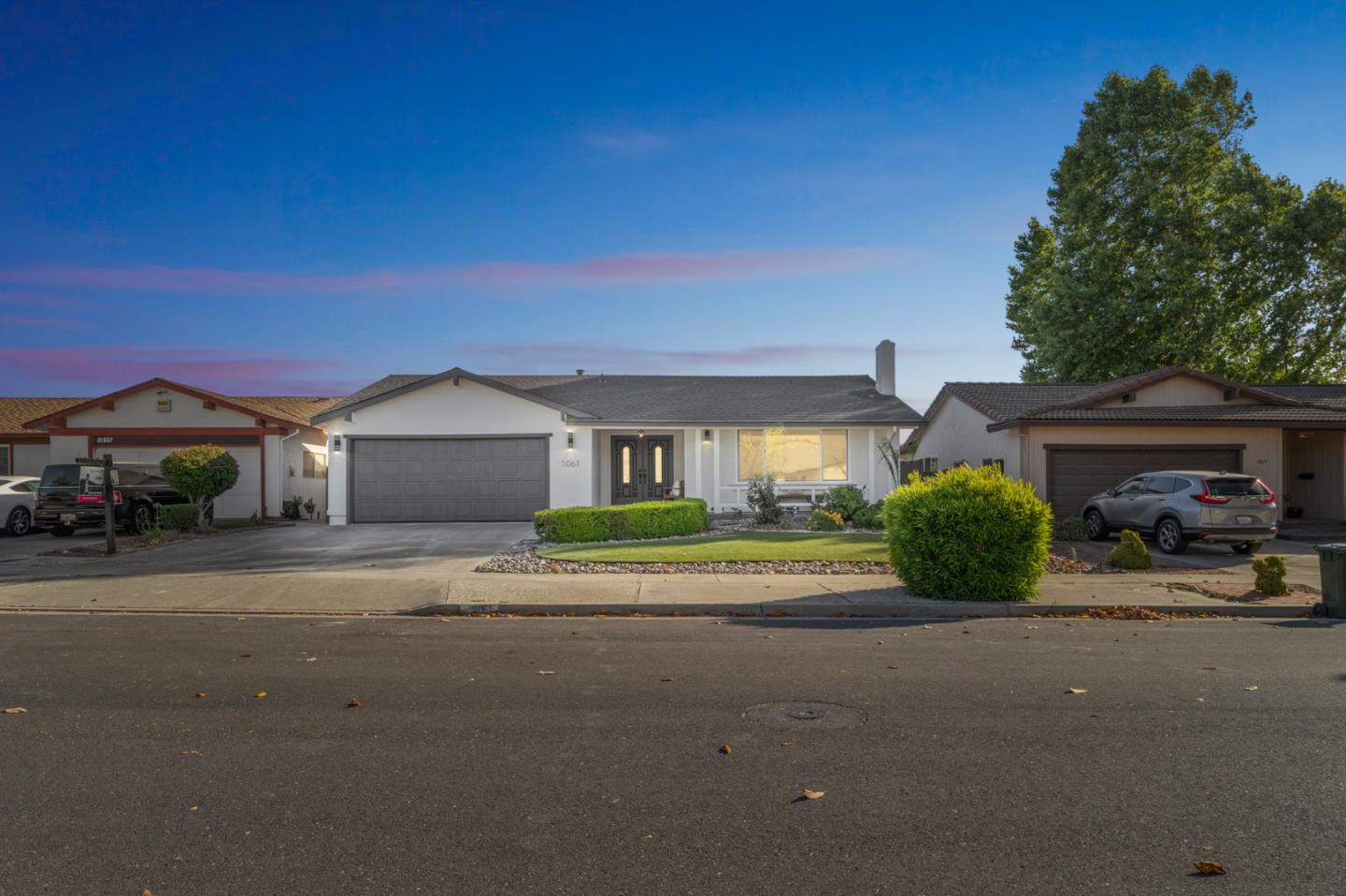 1061 Fairbrook Court