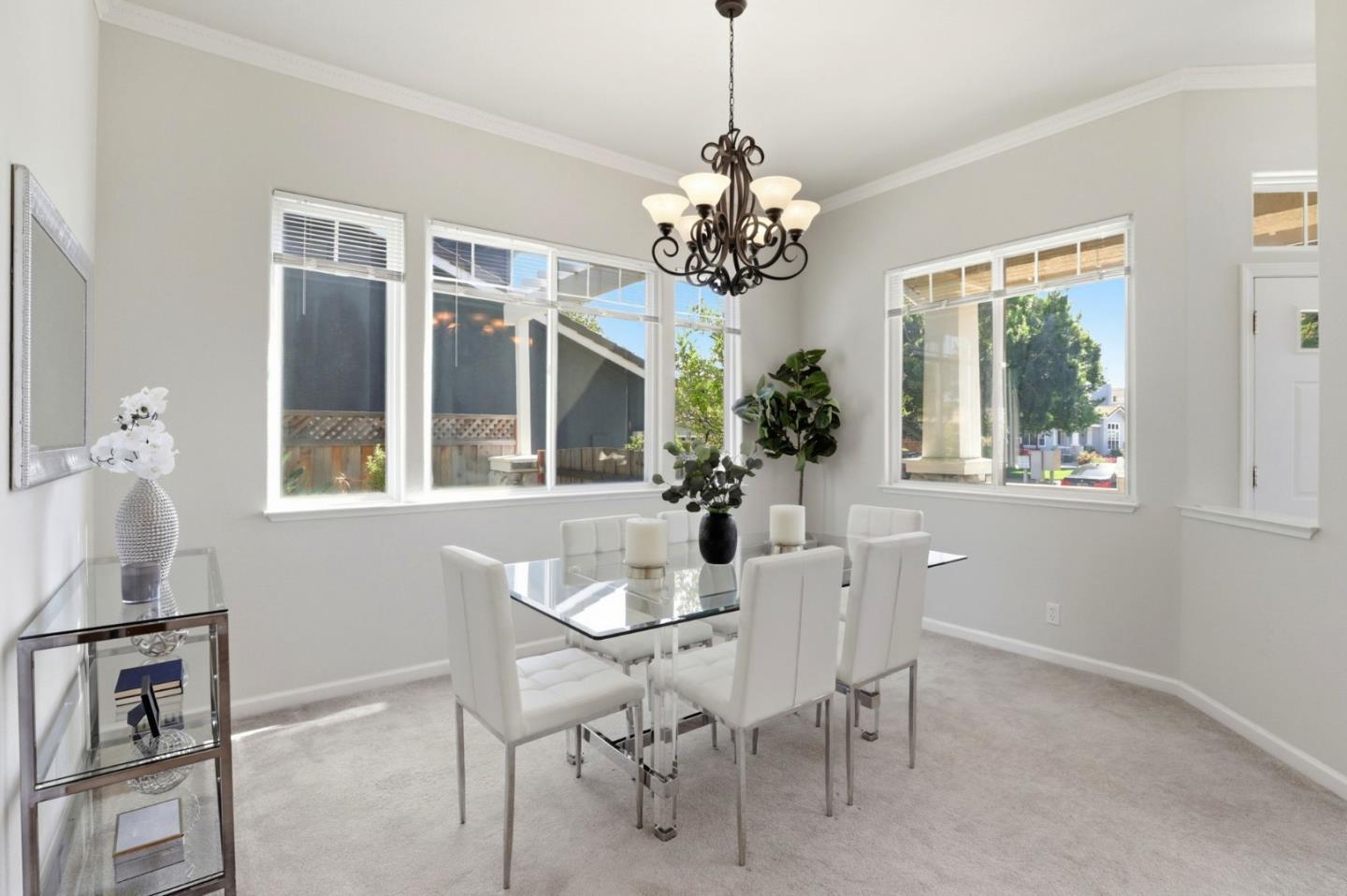 1201 Blue Parrot Court