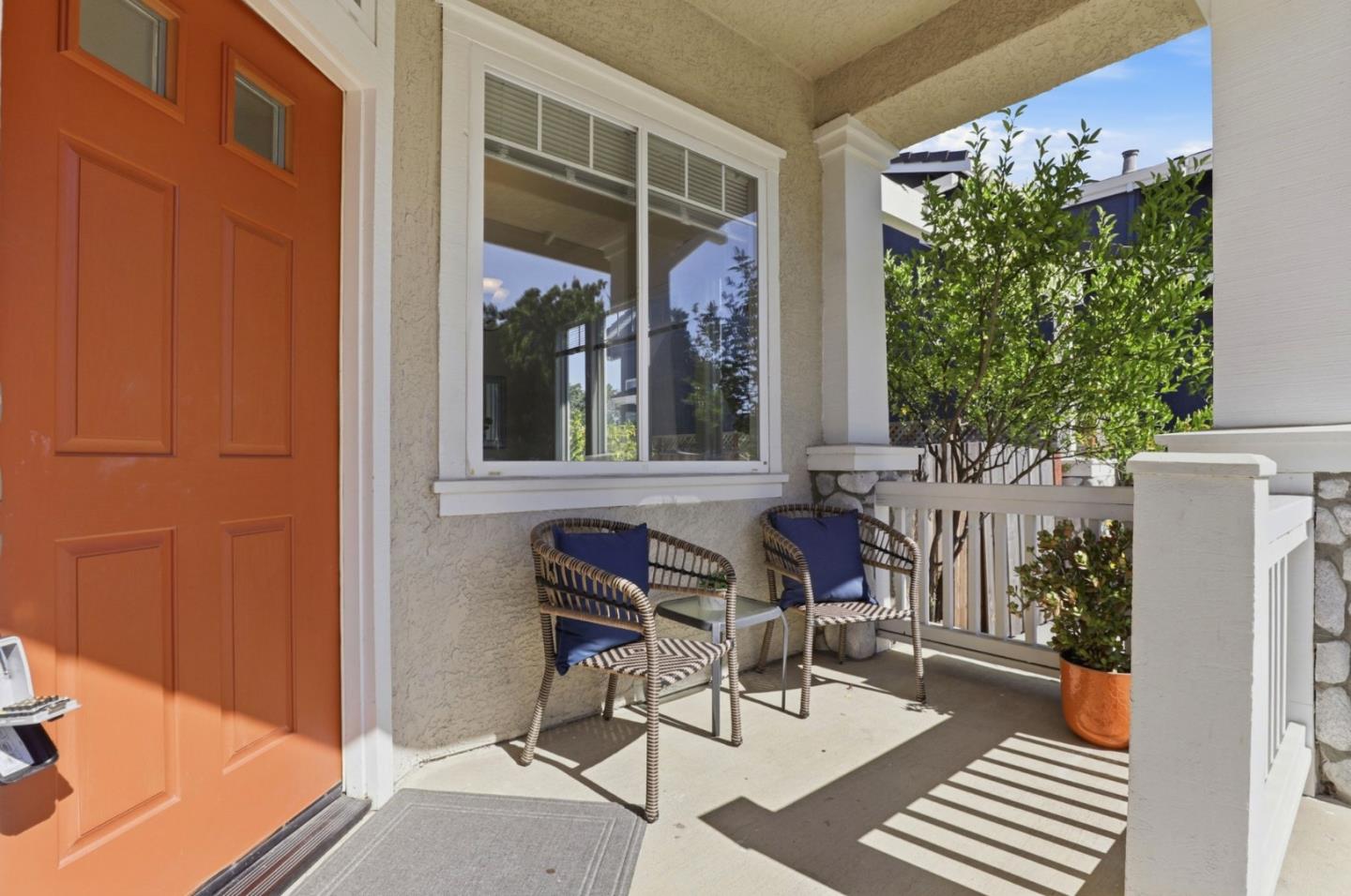 1201 Blue Parrot Court