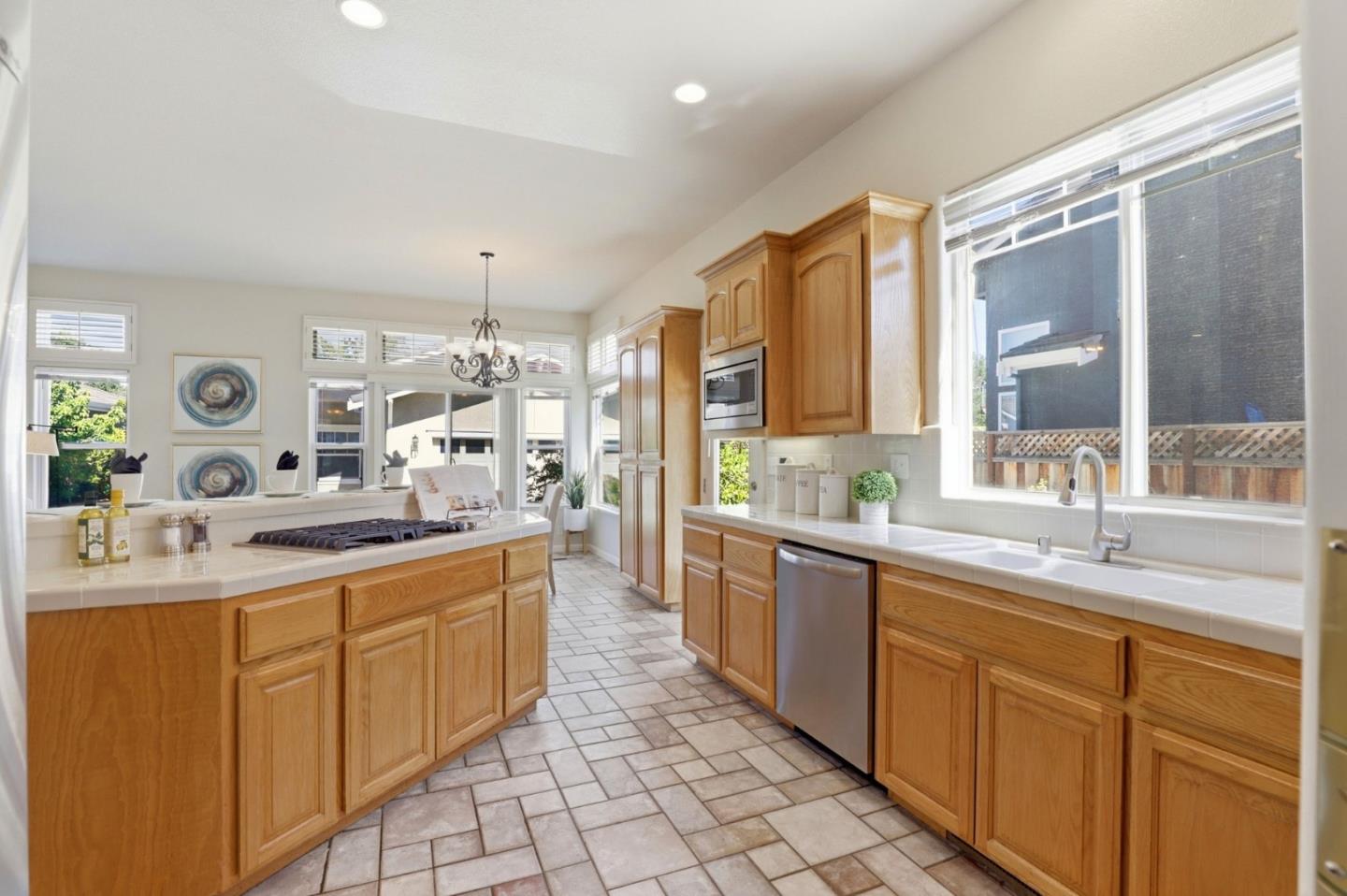 1201 Blue Parrot Court