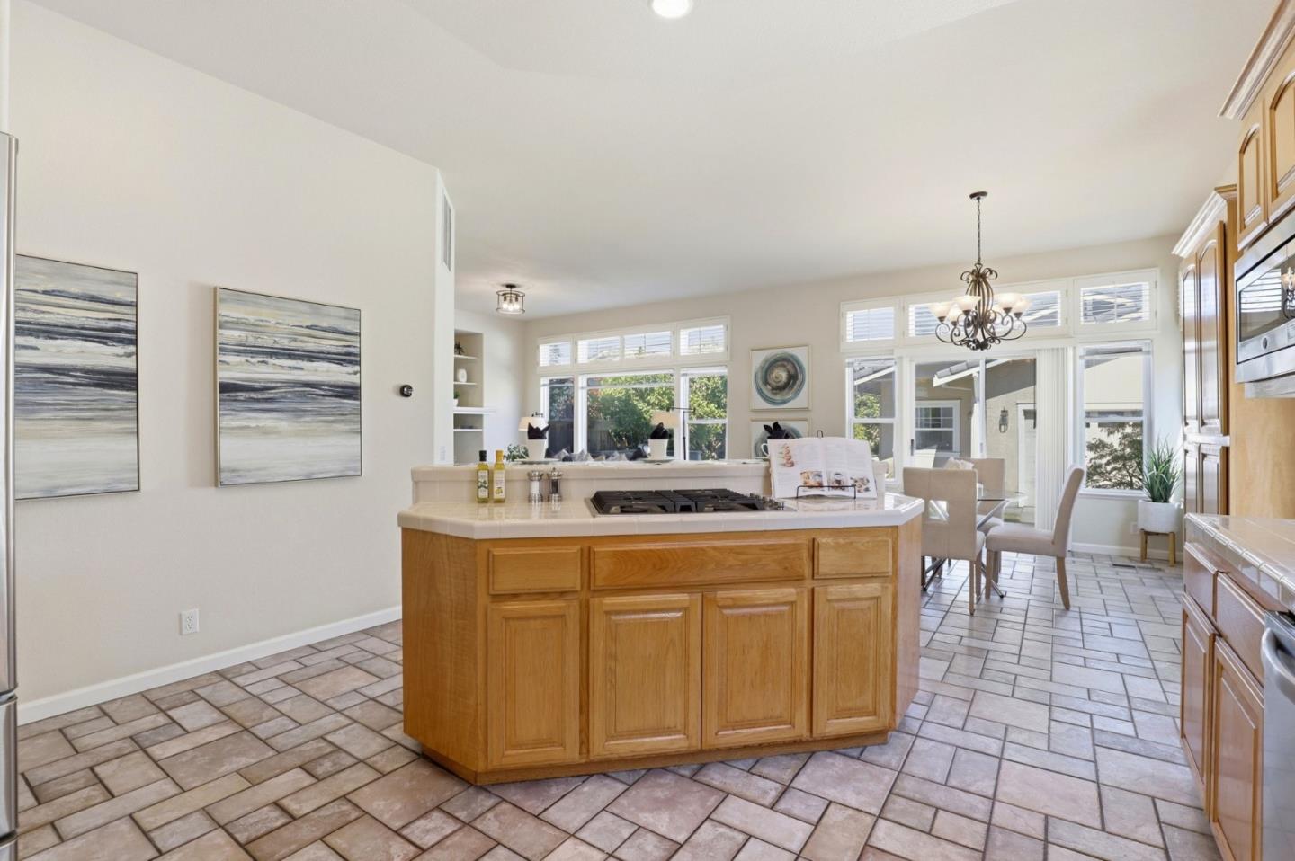 1201 Blue Parrot Court