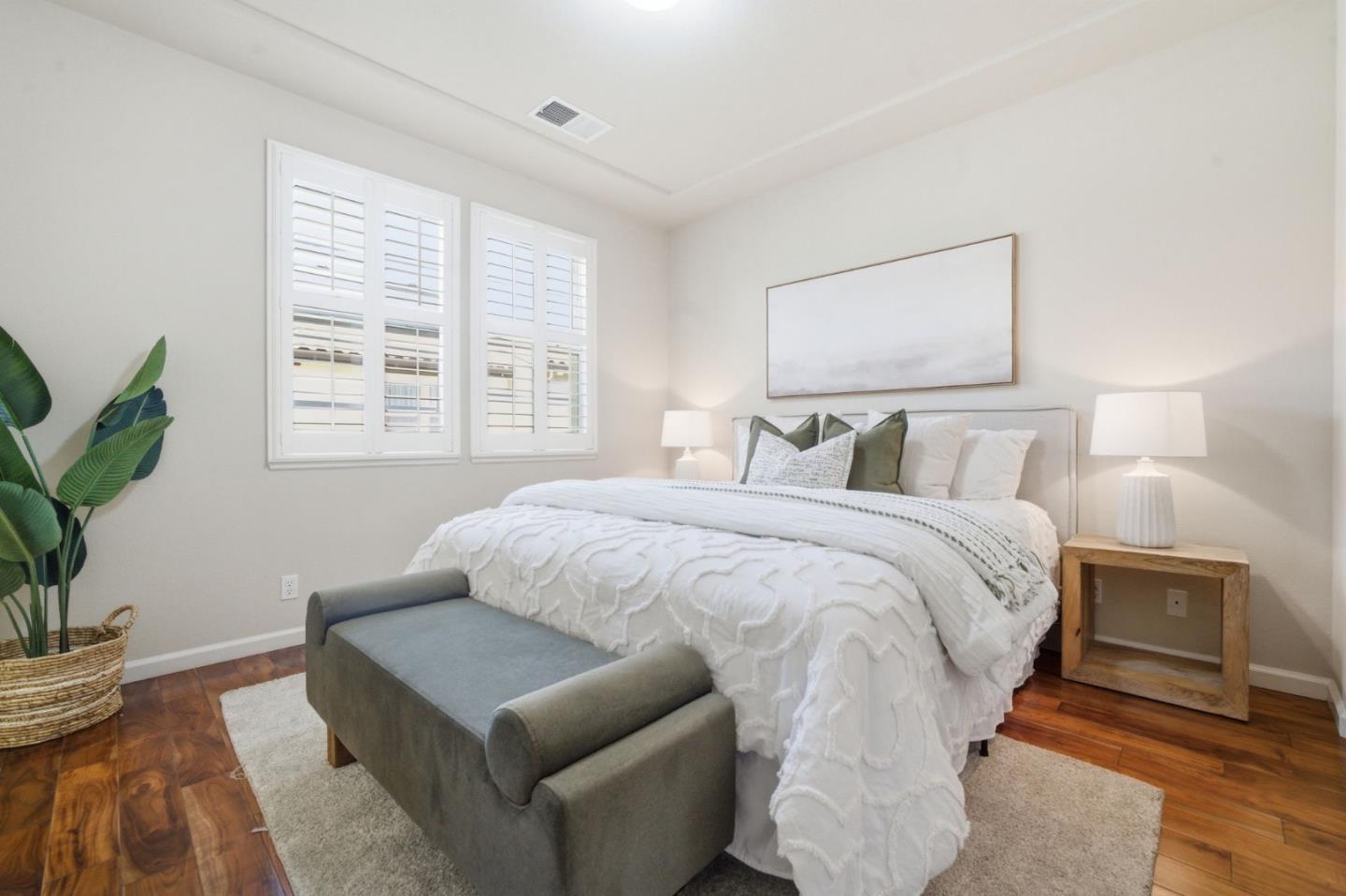 2210 Mendocino Lane
