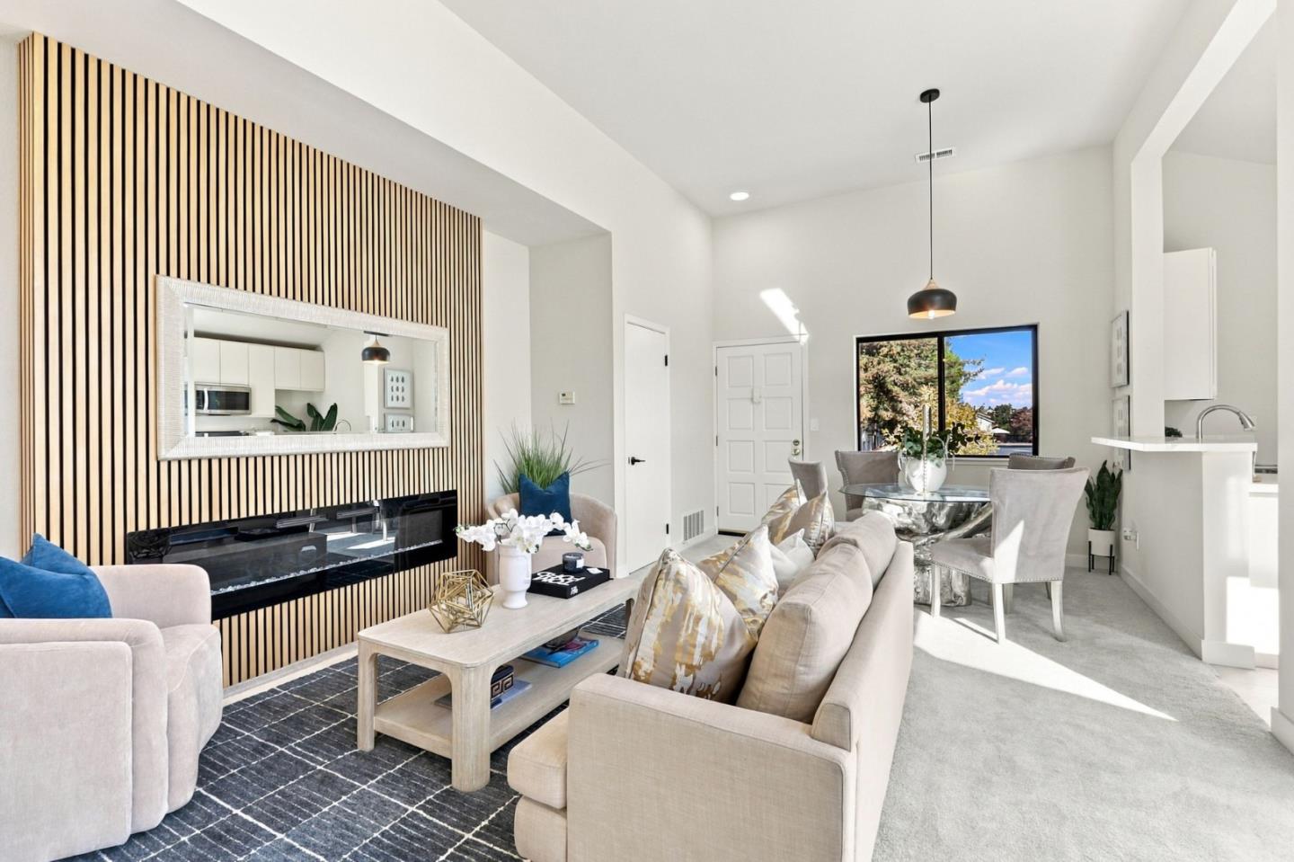 1441 Rocklin CT
