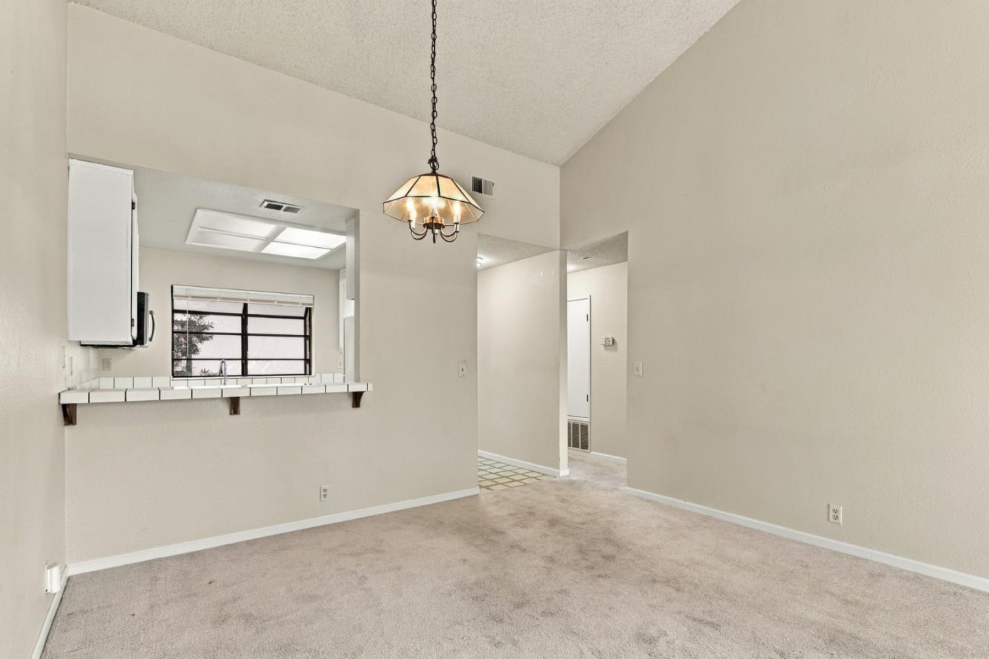 1400 Bowe AVE 1206
