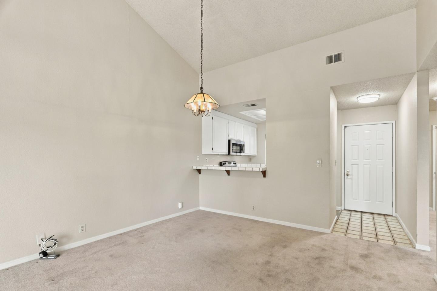 1400 Bowe AVE 1206