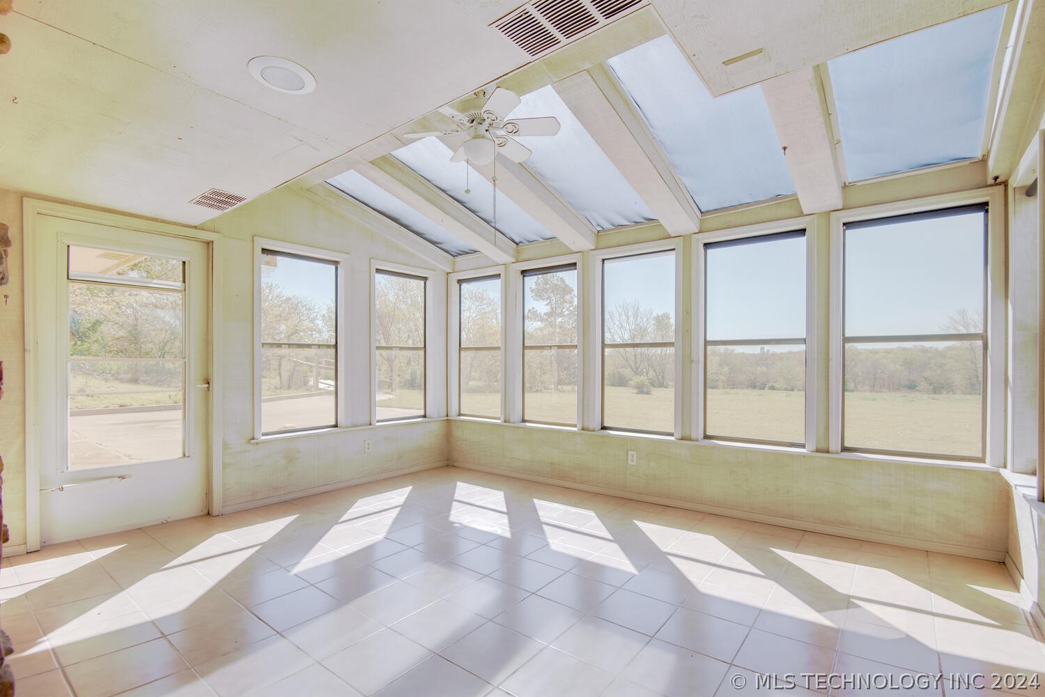 3421 W 41st Street North