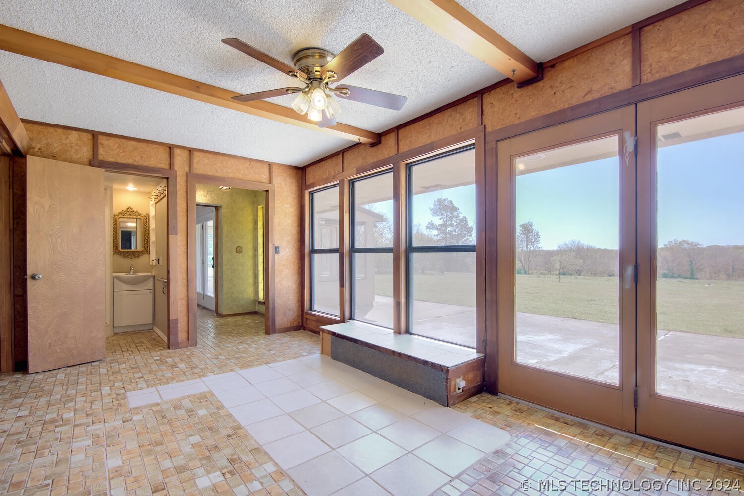 3421 W 41st Street North