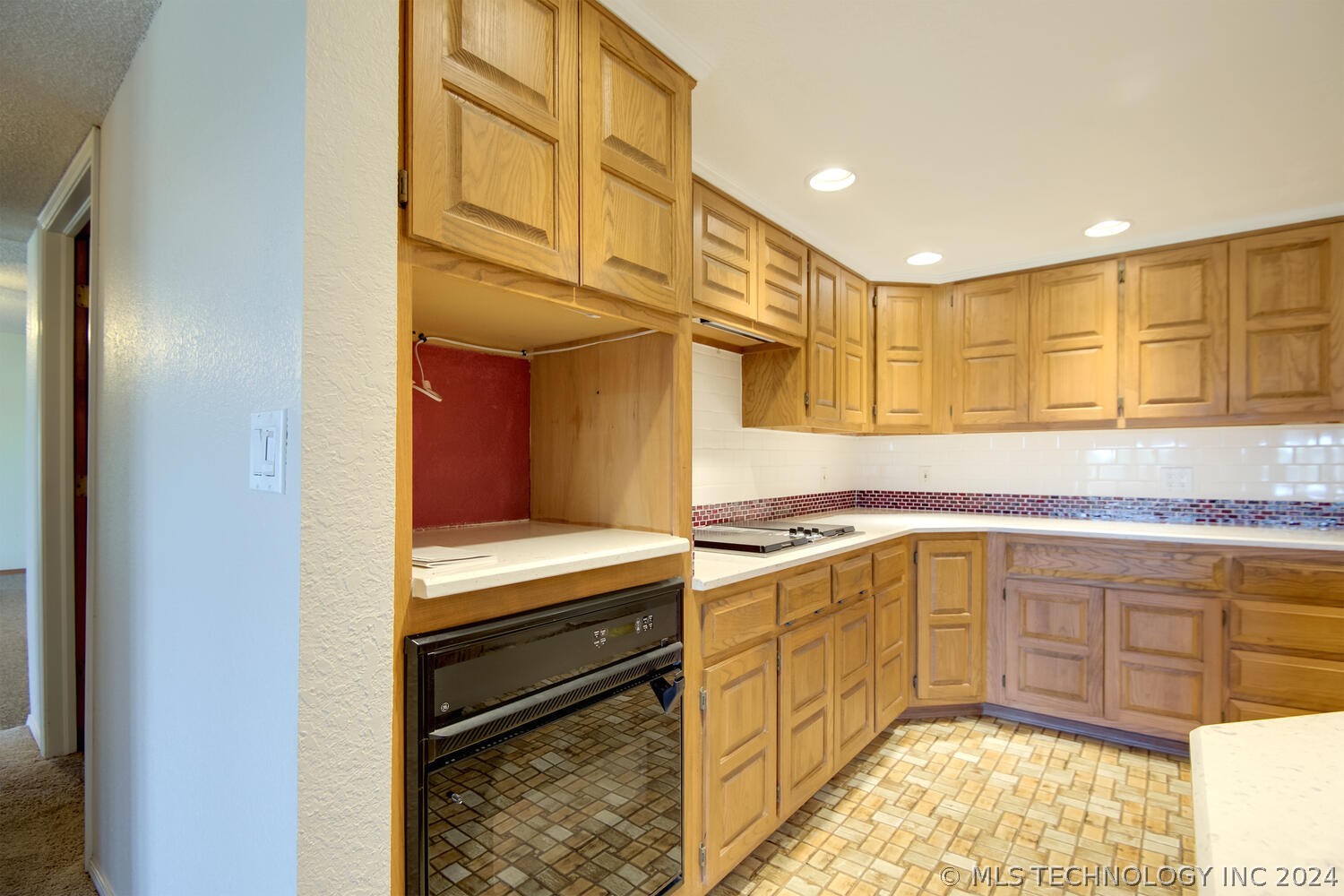 3421 W 41st Street North