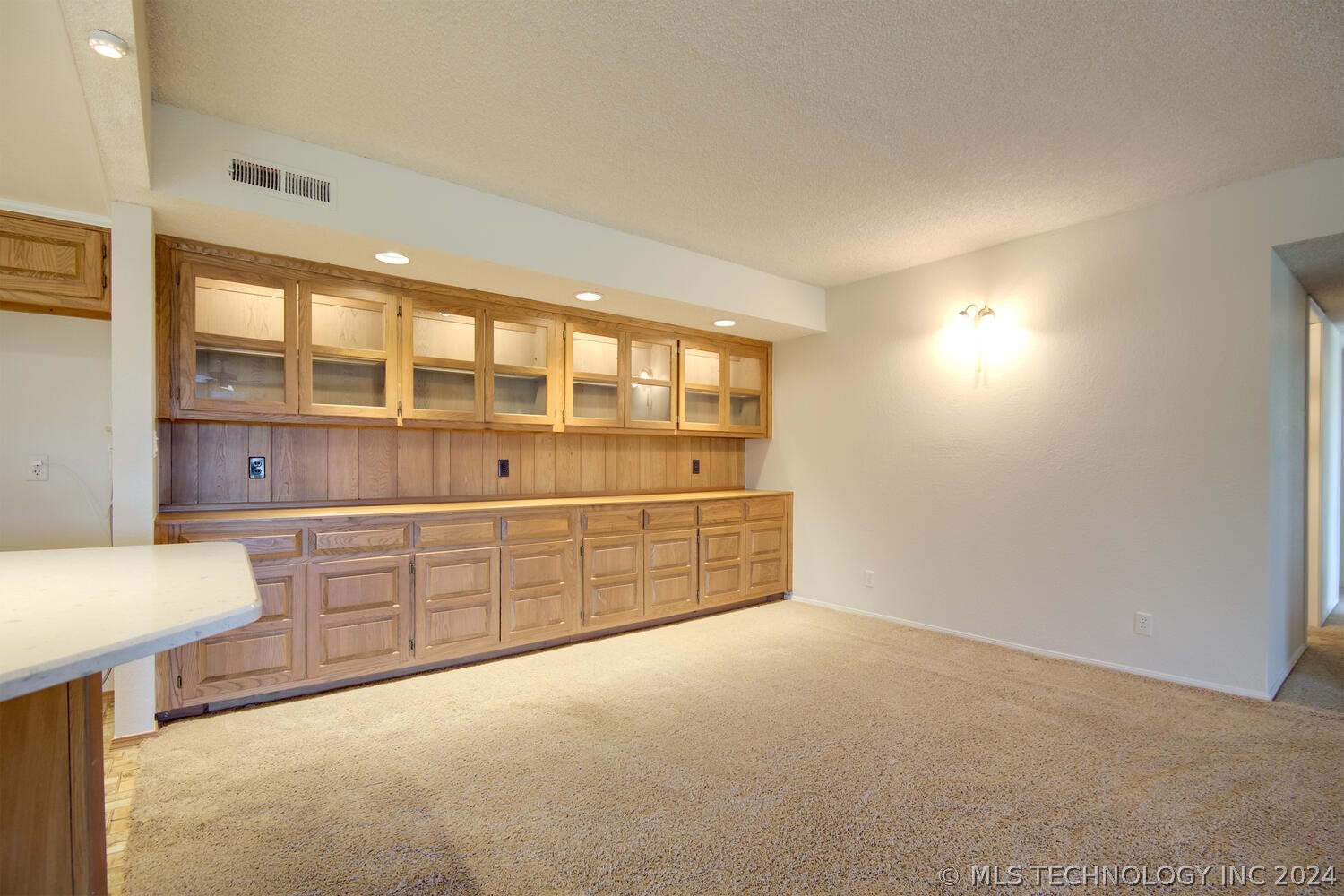 3421 W 41st Street North