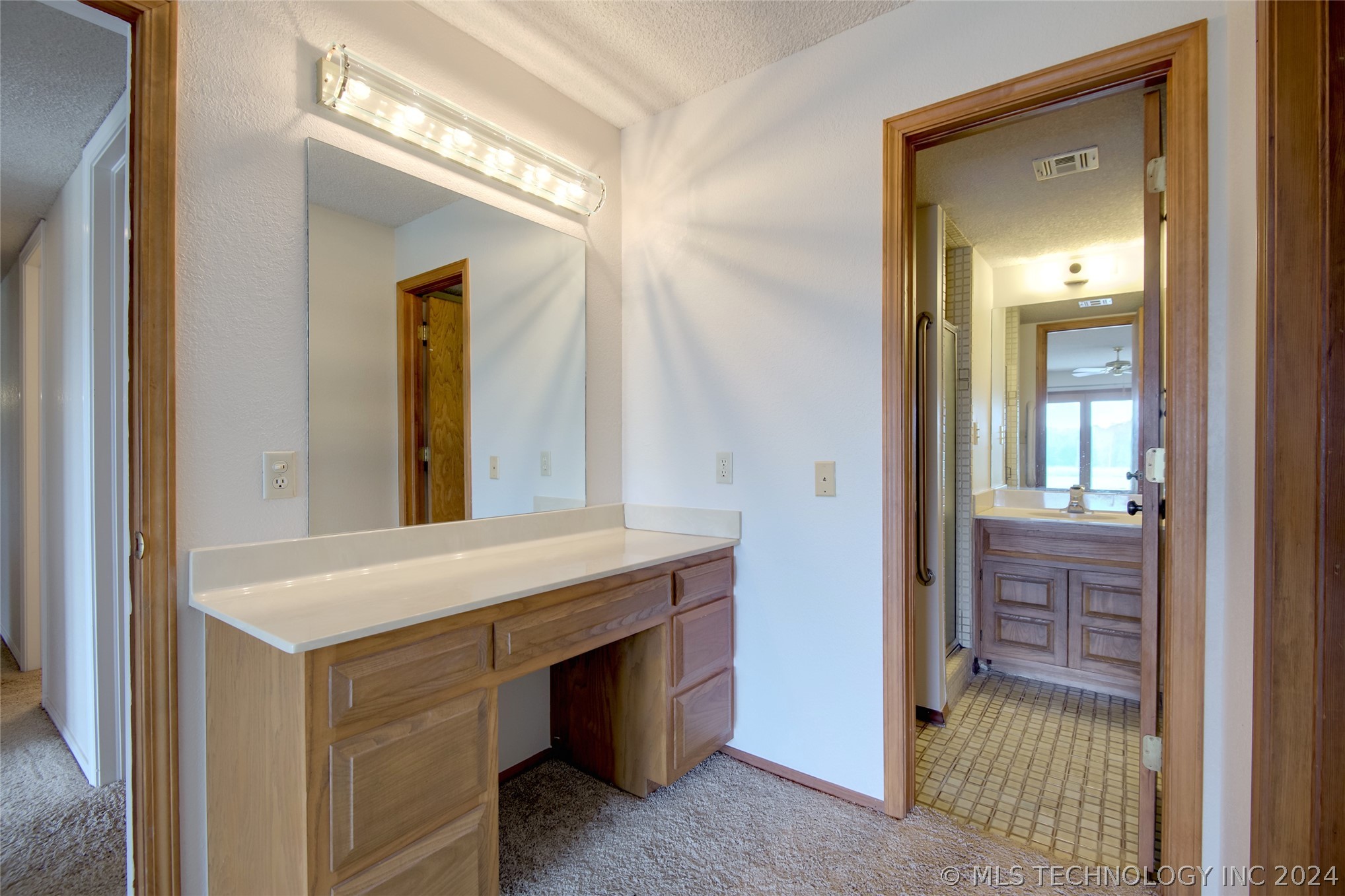 3421 W 41st Street North