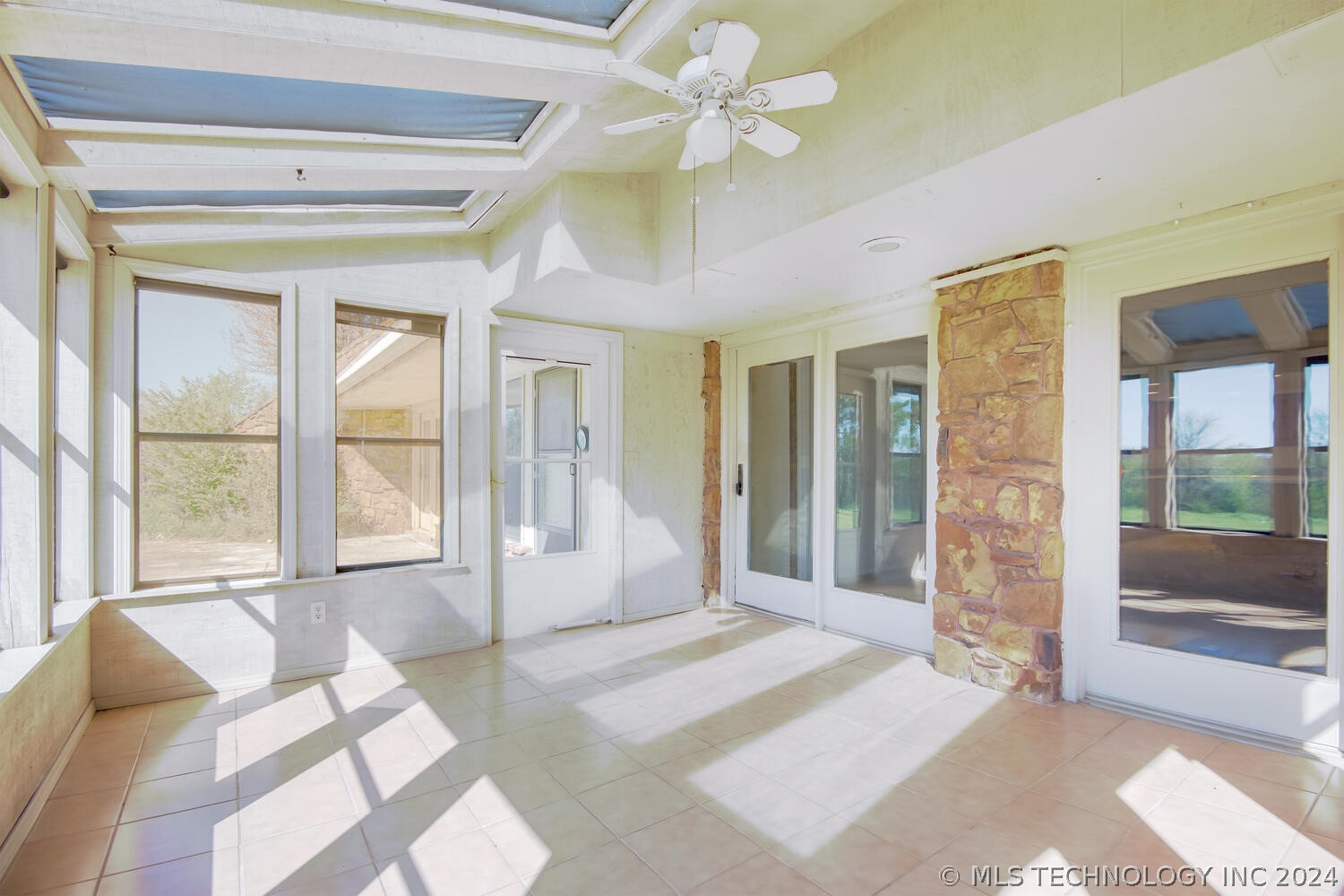3421 W 41st Street North