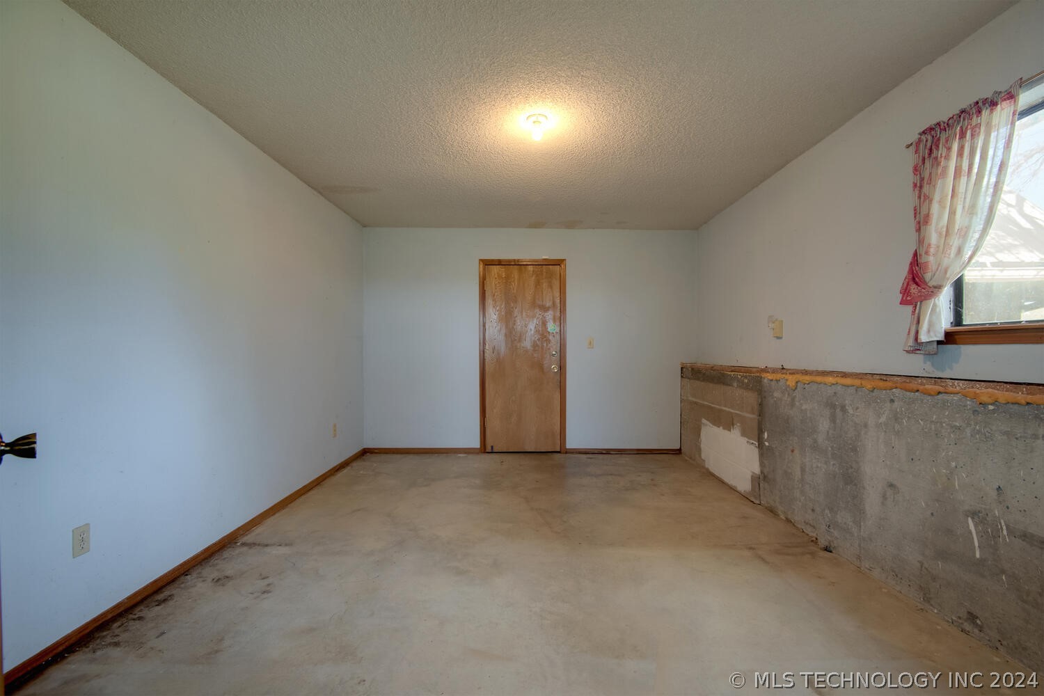 3421 W 41st Street North