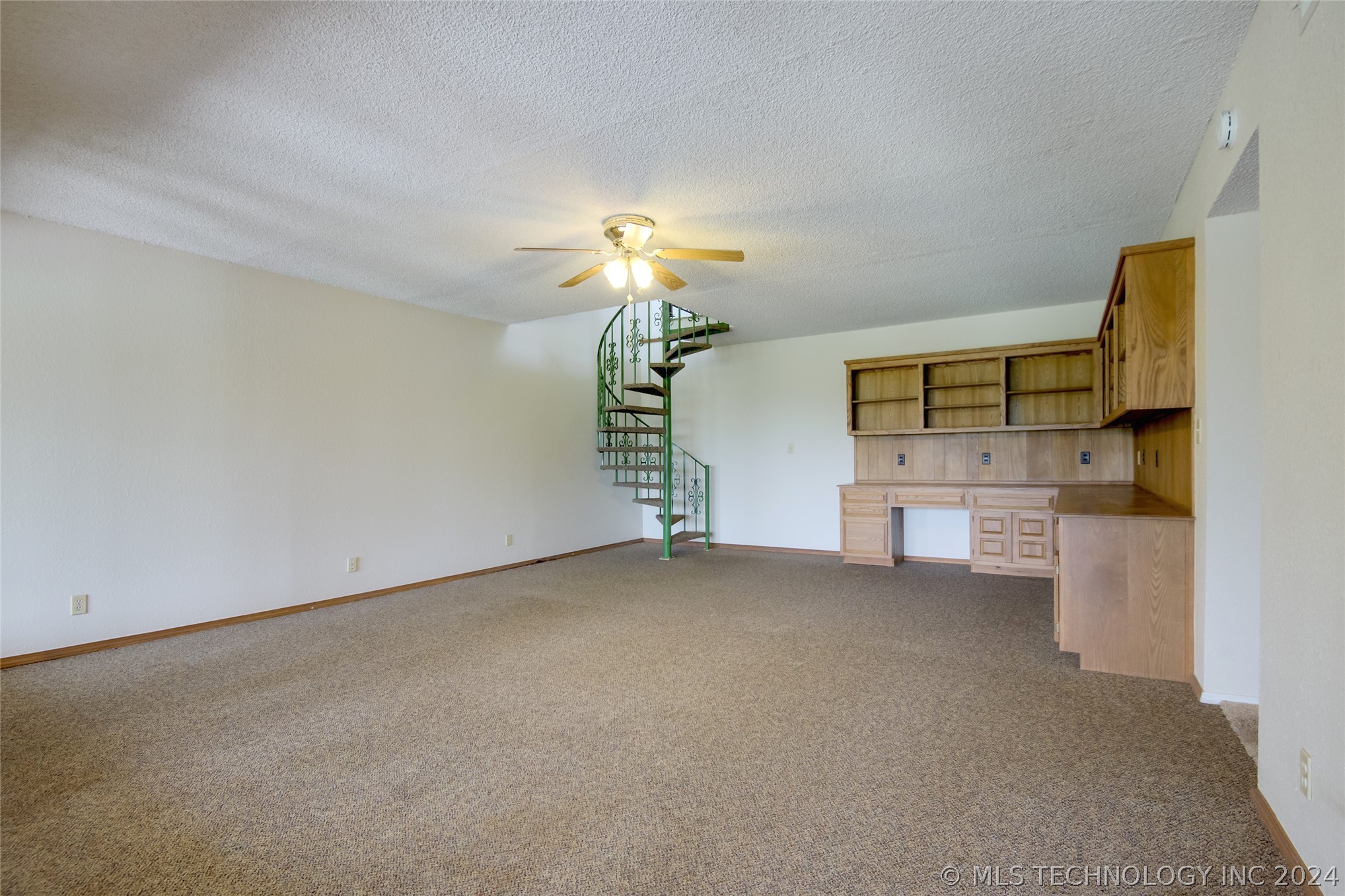 3421 W 41st Street North