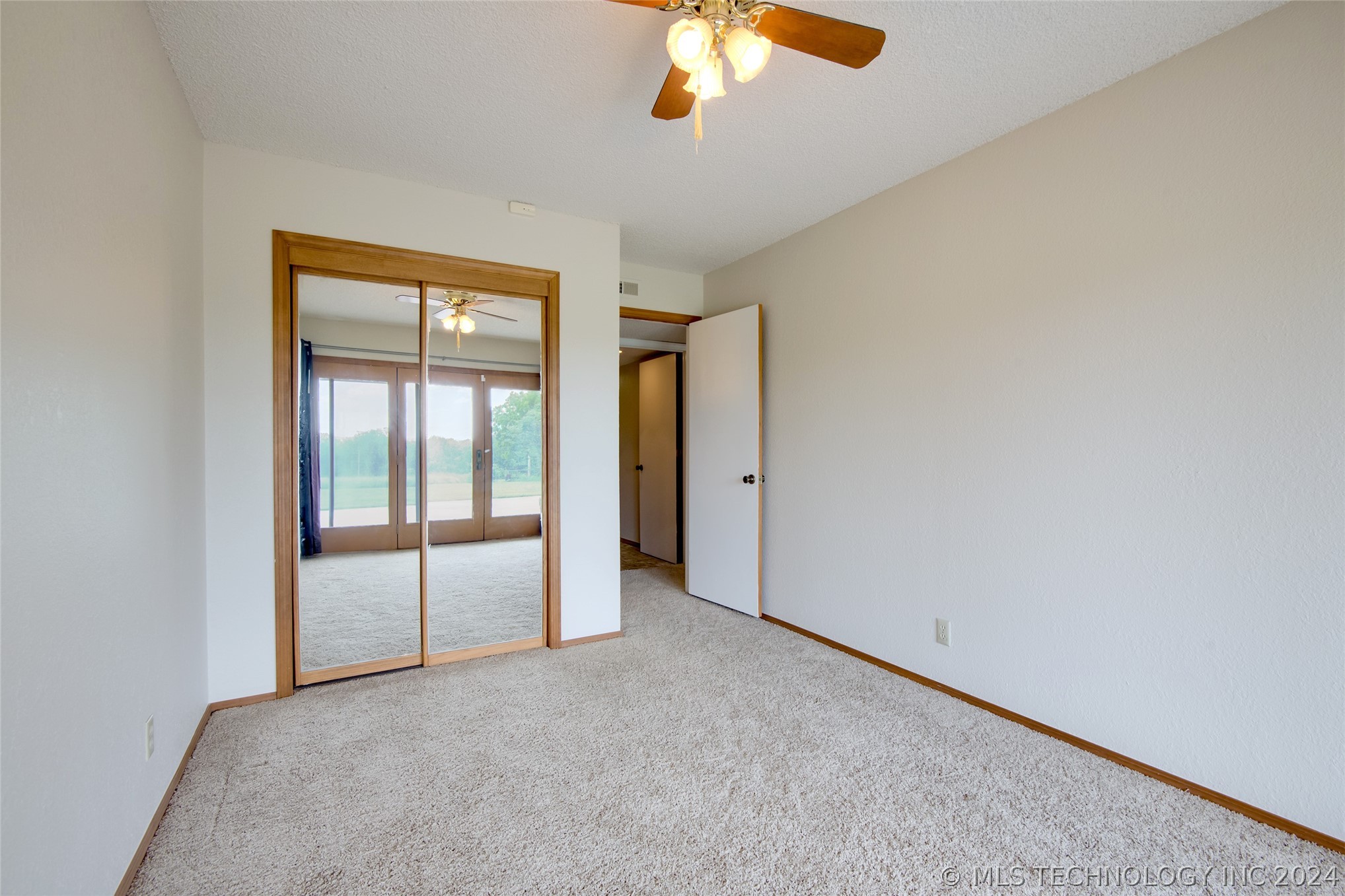 3421 W 41st Street North