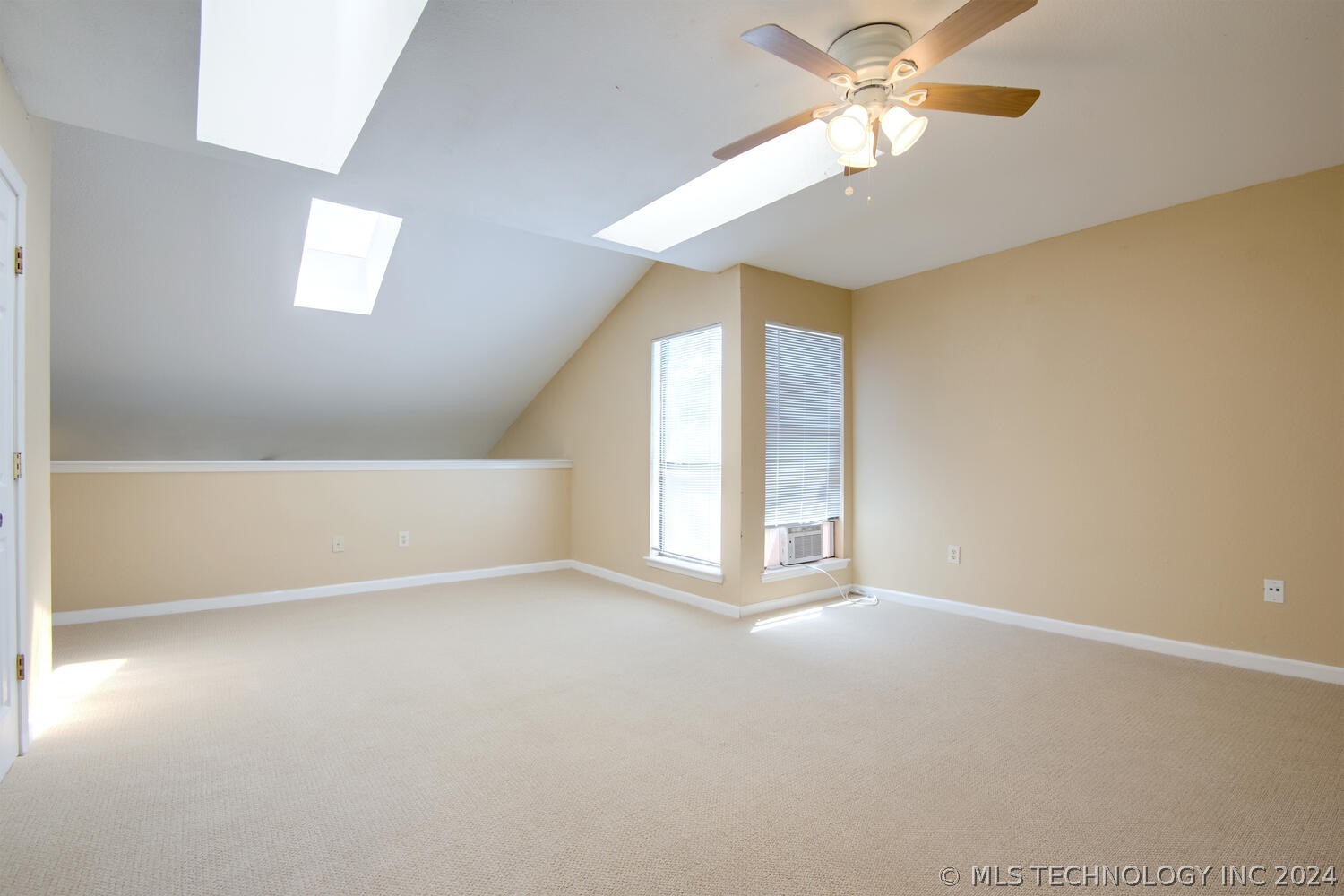 6737 S Peoria Avenue B205
