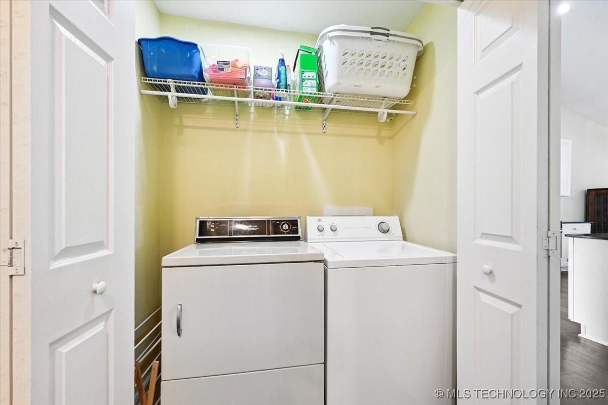 9124 S Florence Avenue 20