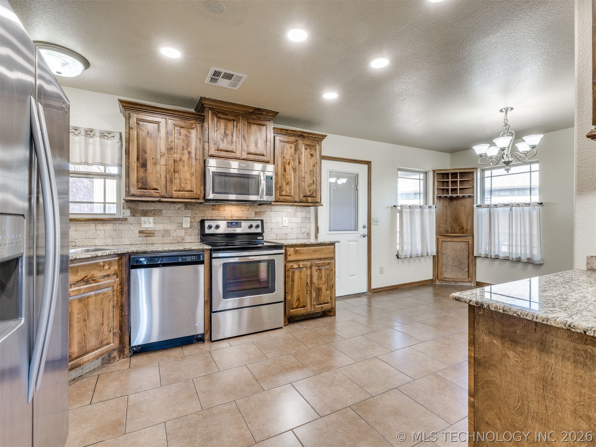 636 Altus Lane