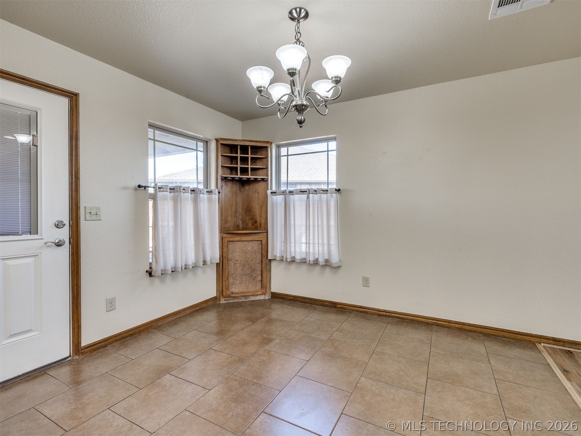 636 Altus Lane