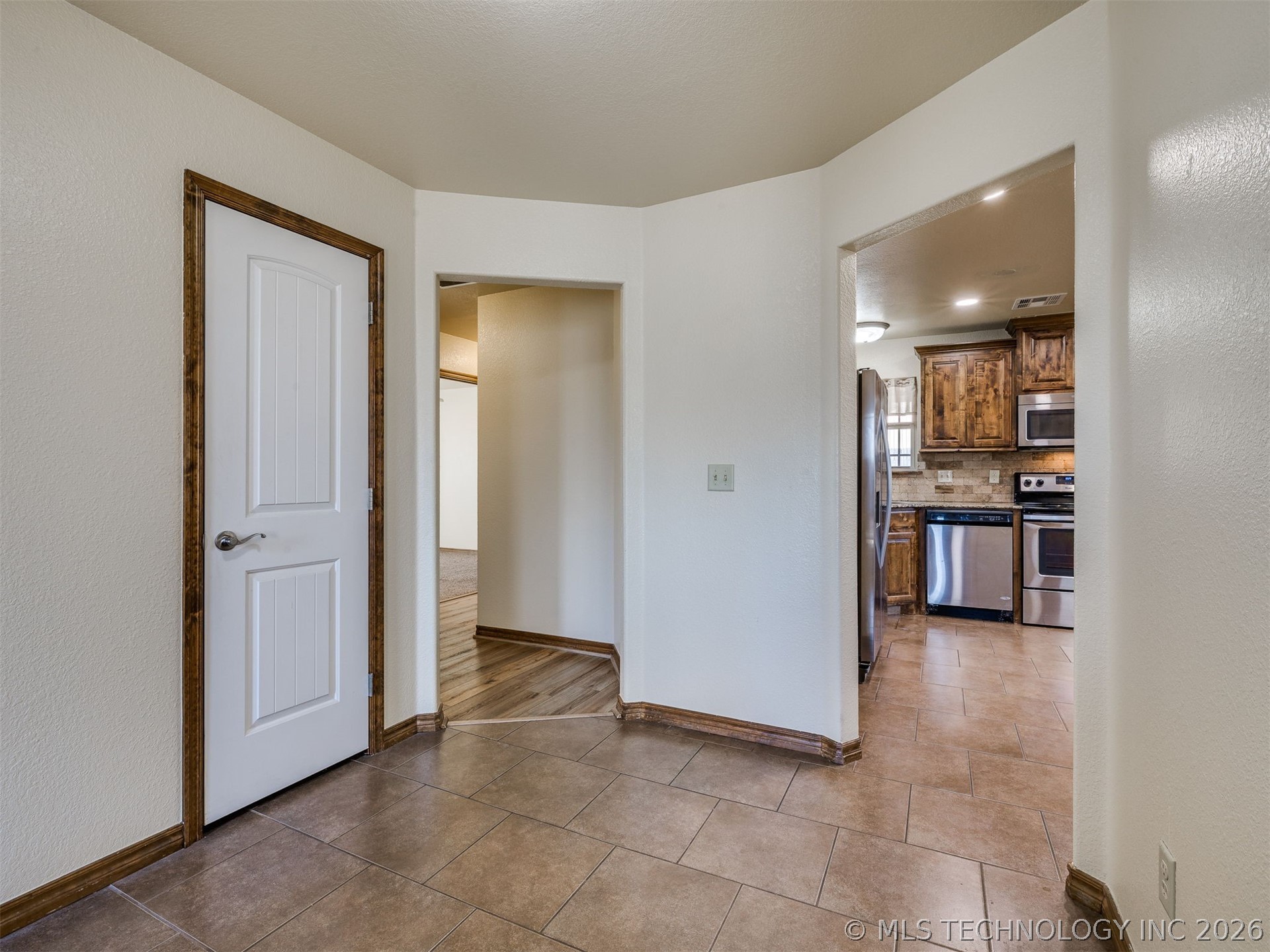 636 Altus Lane